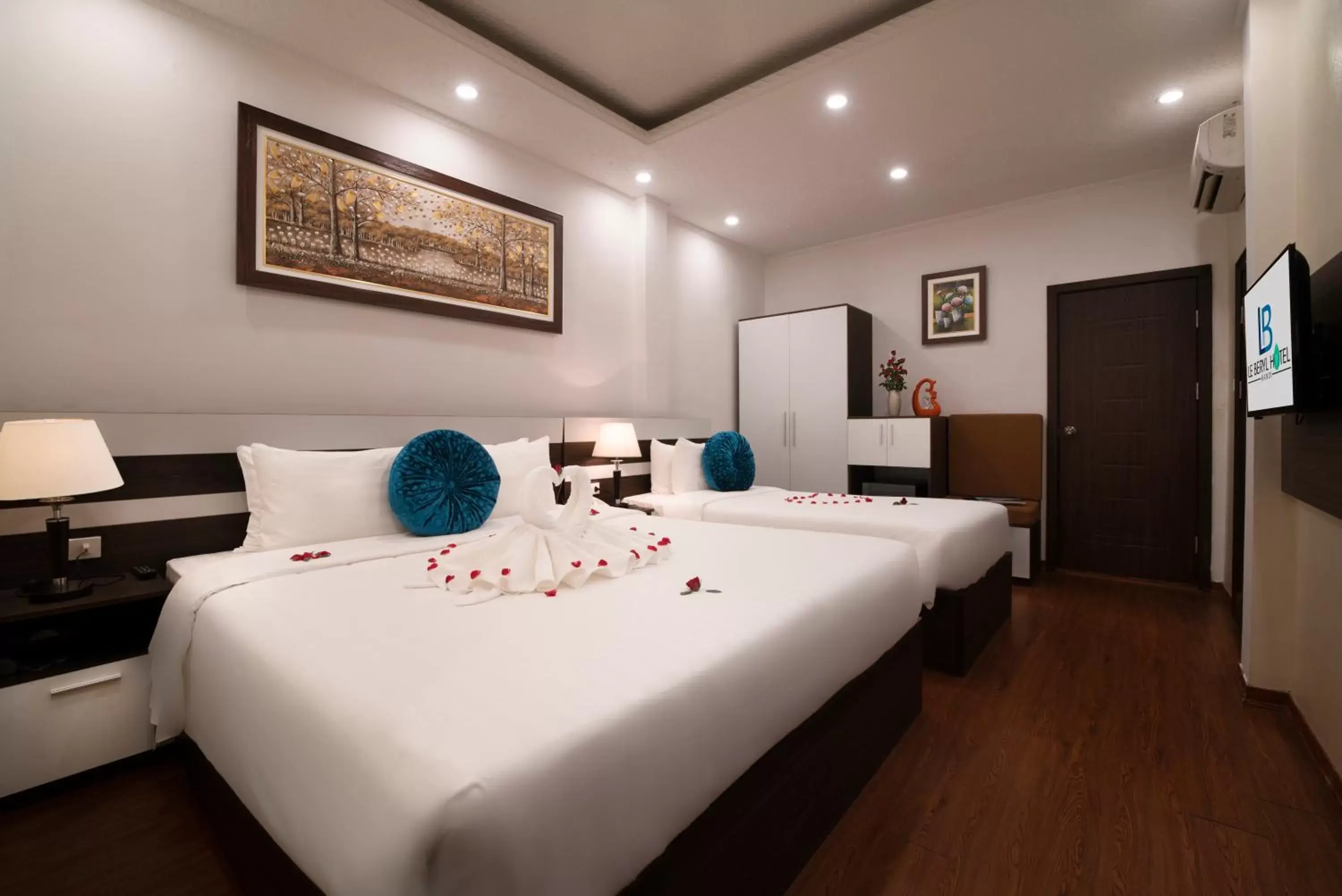 Bedroom, Bed in Le Beryl Hanoi Hotel