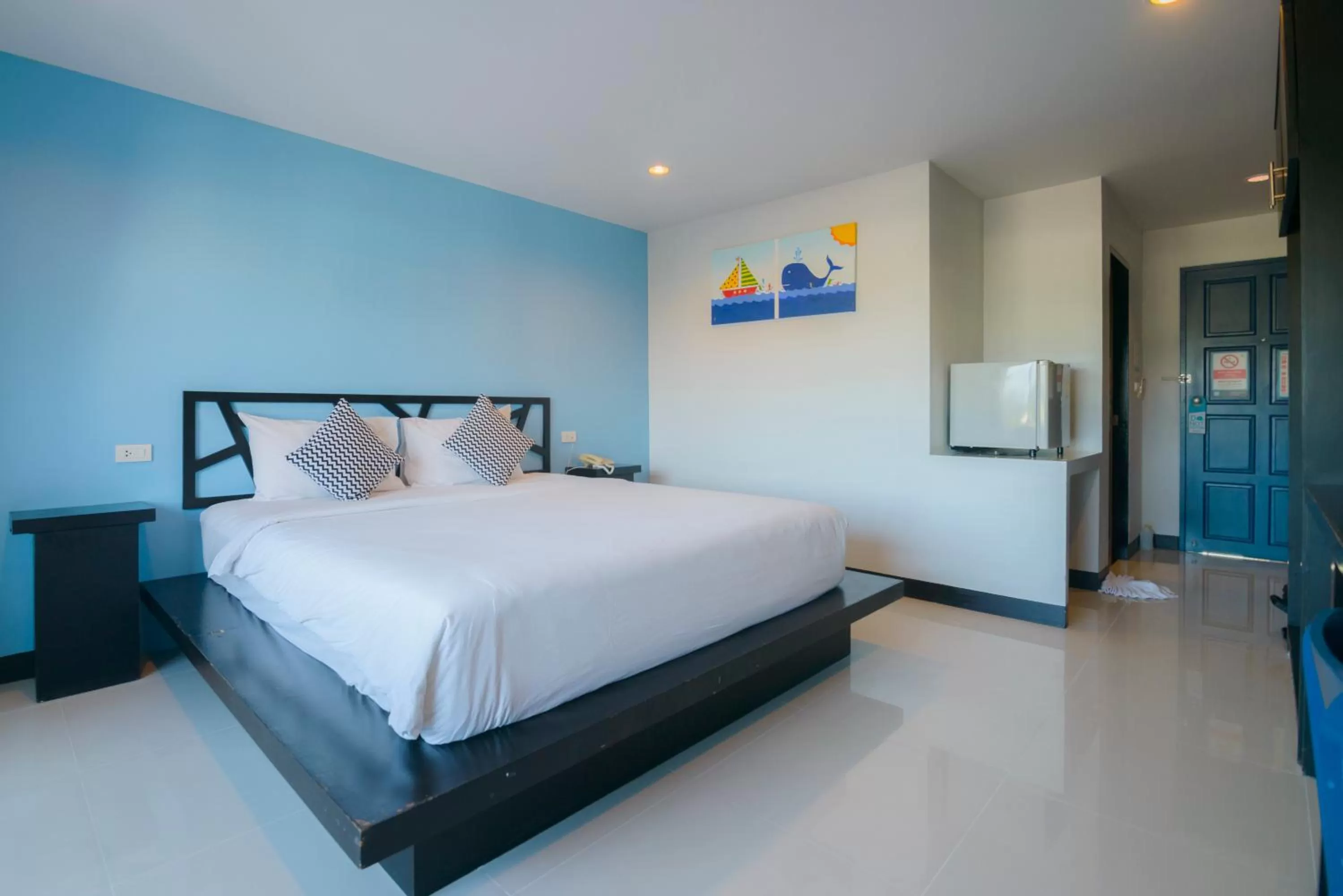 Bed in Sleep Whale Hotel