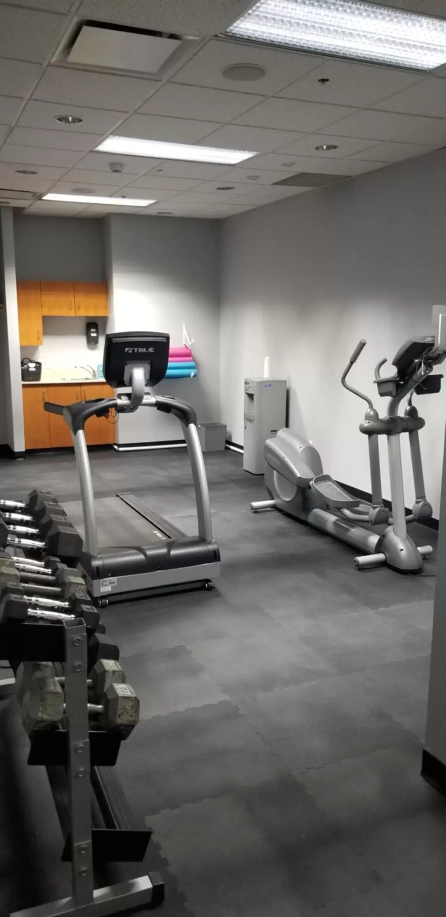 Fitness centre/facilities, Fitness Center/Facilities in Merit Hotel & Suites