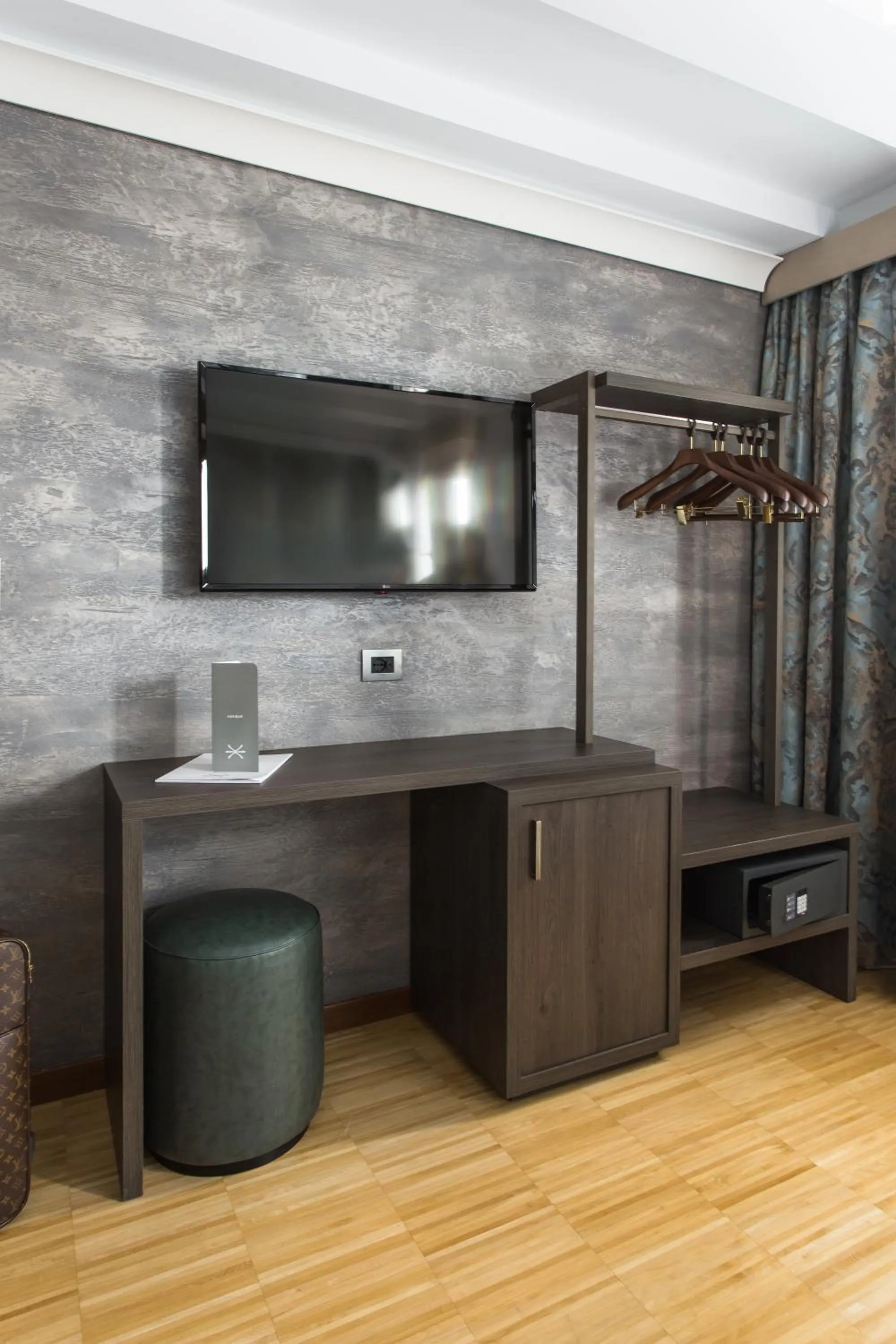 TV and multimedia in Venice Maggior Consiglio