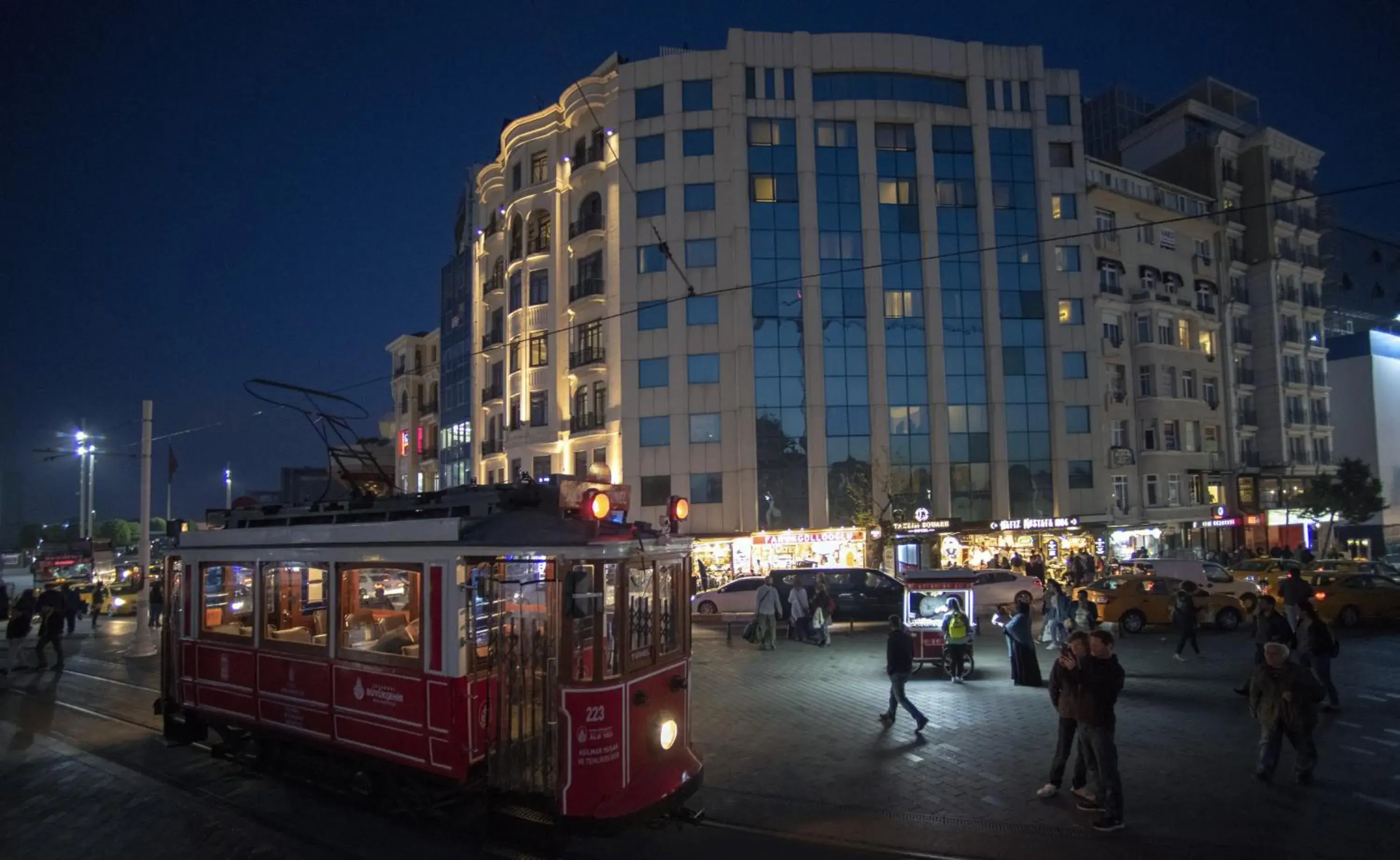 Property Building in Taksim Square Hotel