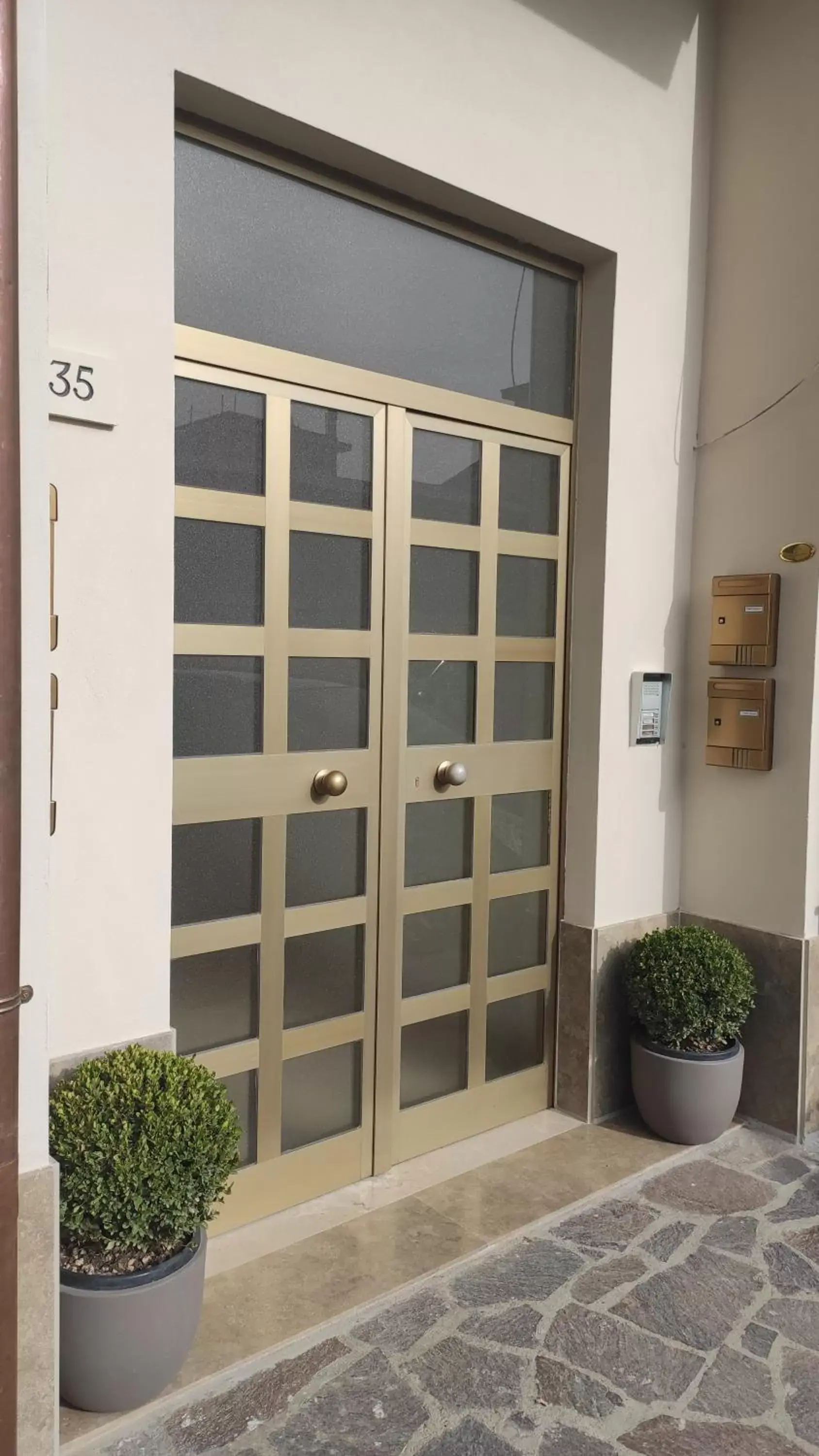 Facade/entrance, Property Building in Suite CielAzzurro