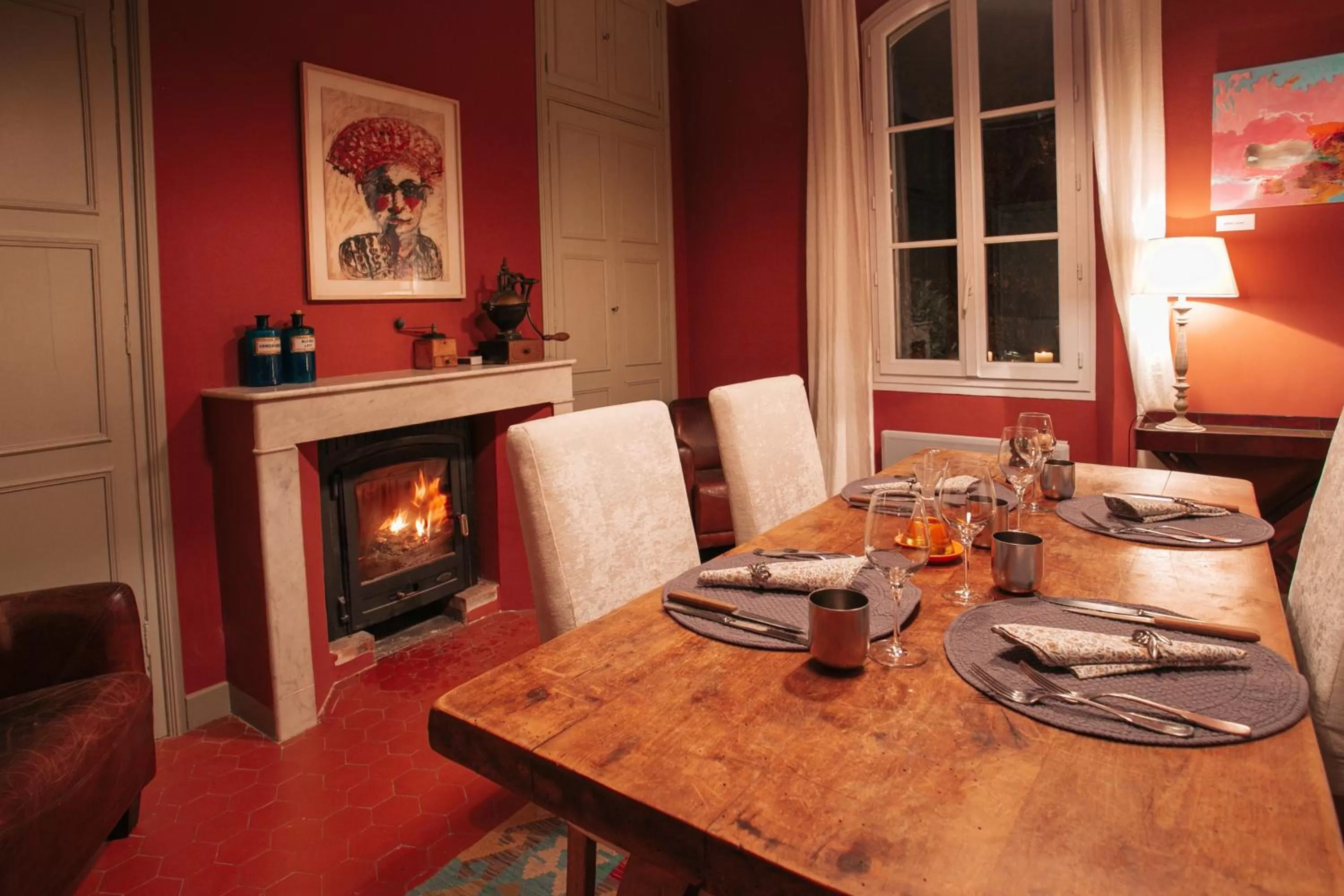 Restaurant/places to eat in LOU CALEN