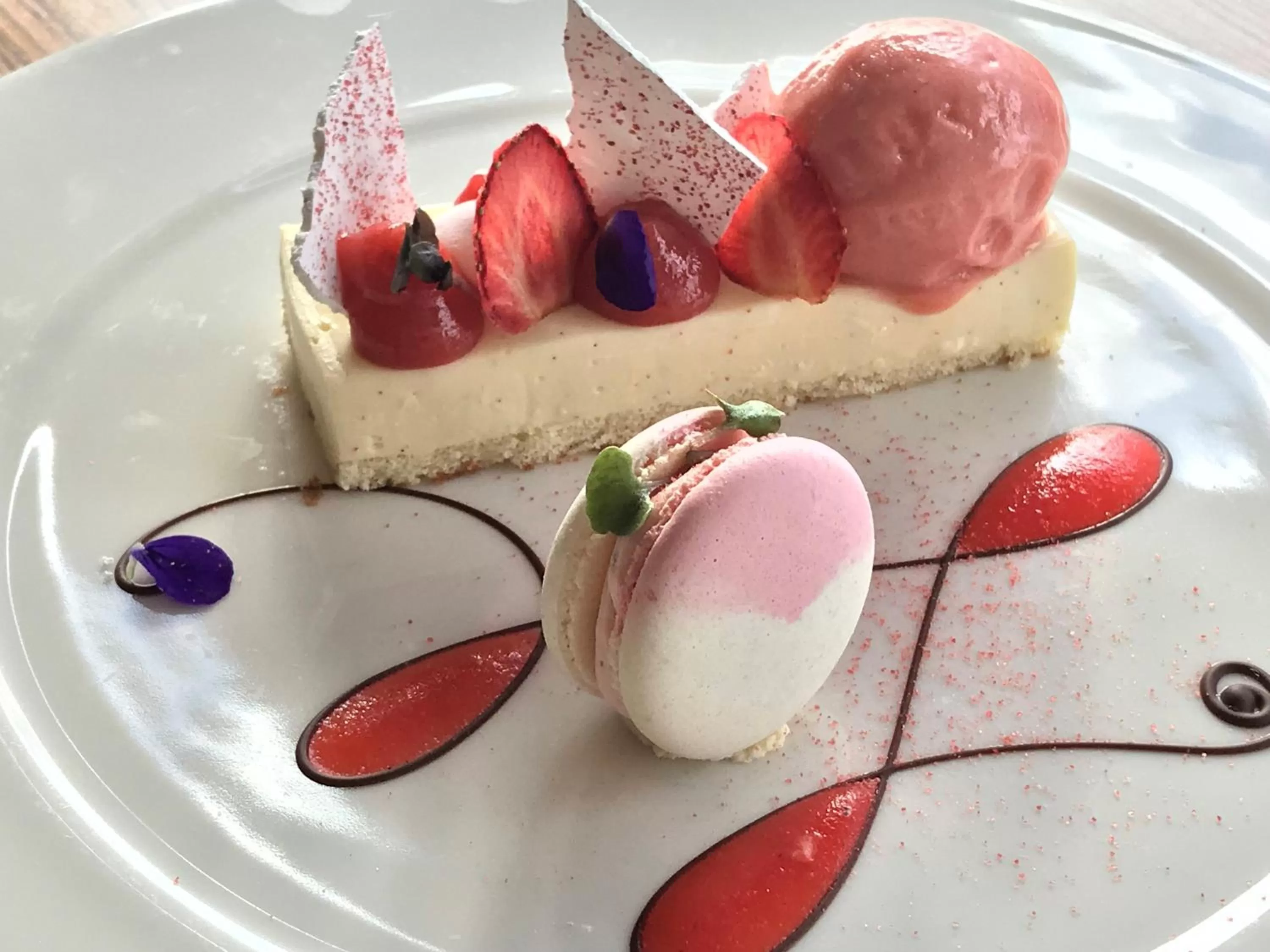 Restaurant/places to eat in Crowne Plaza Reading