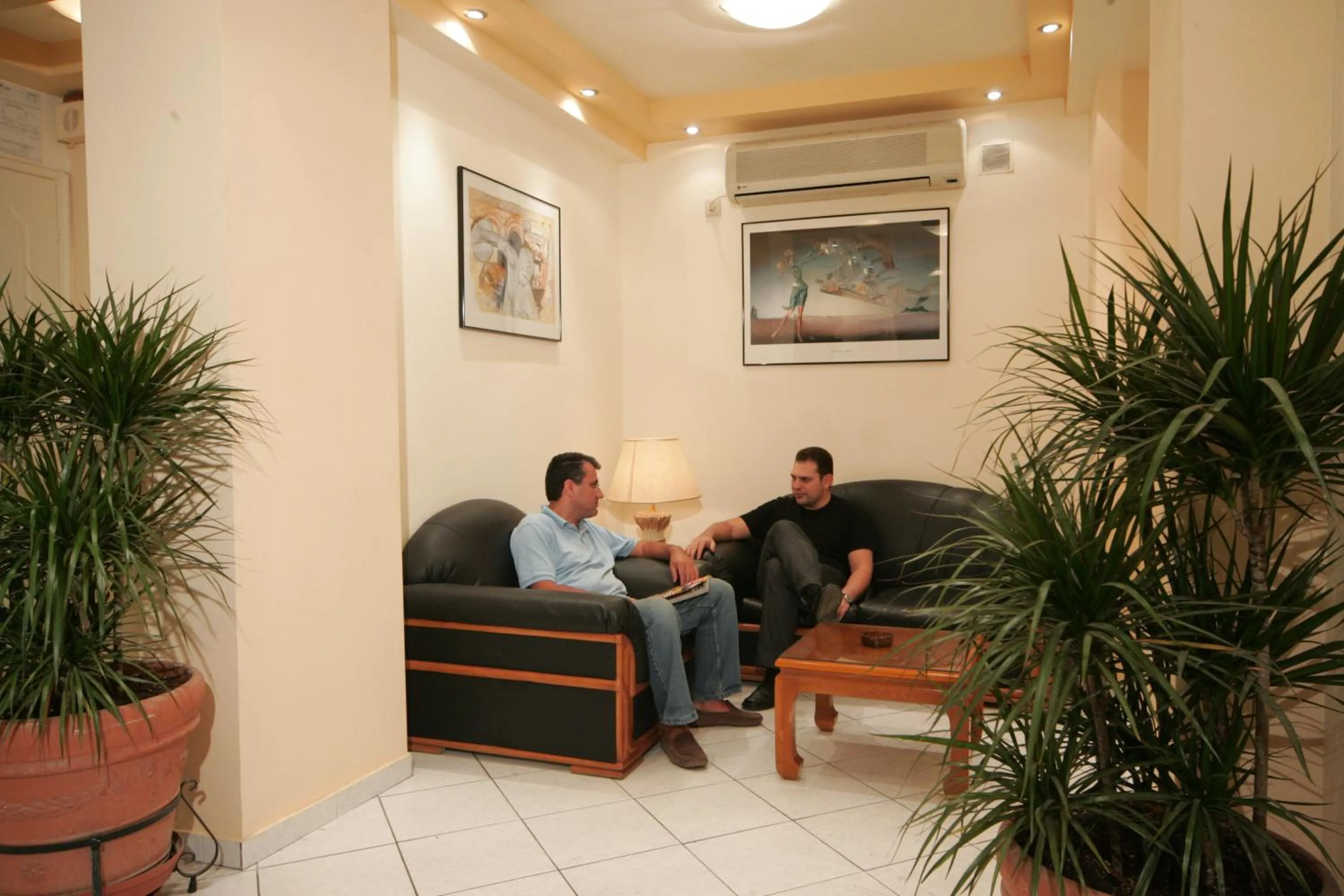 Lobby or reception in Alma