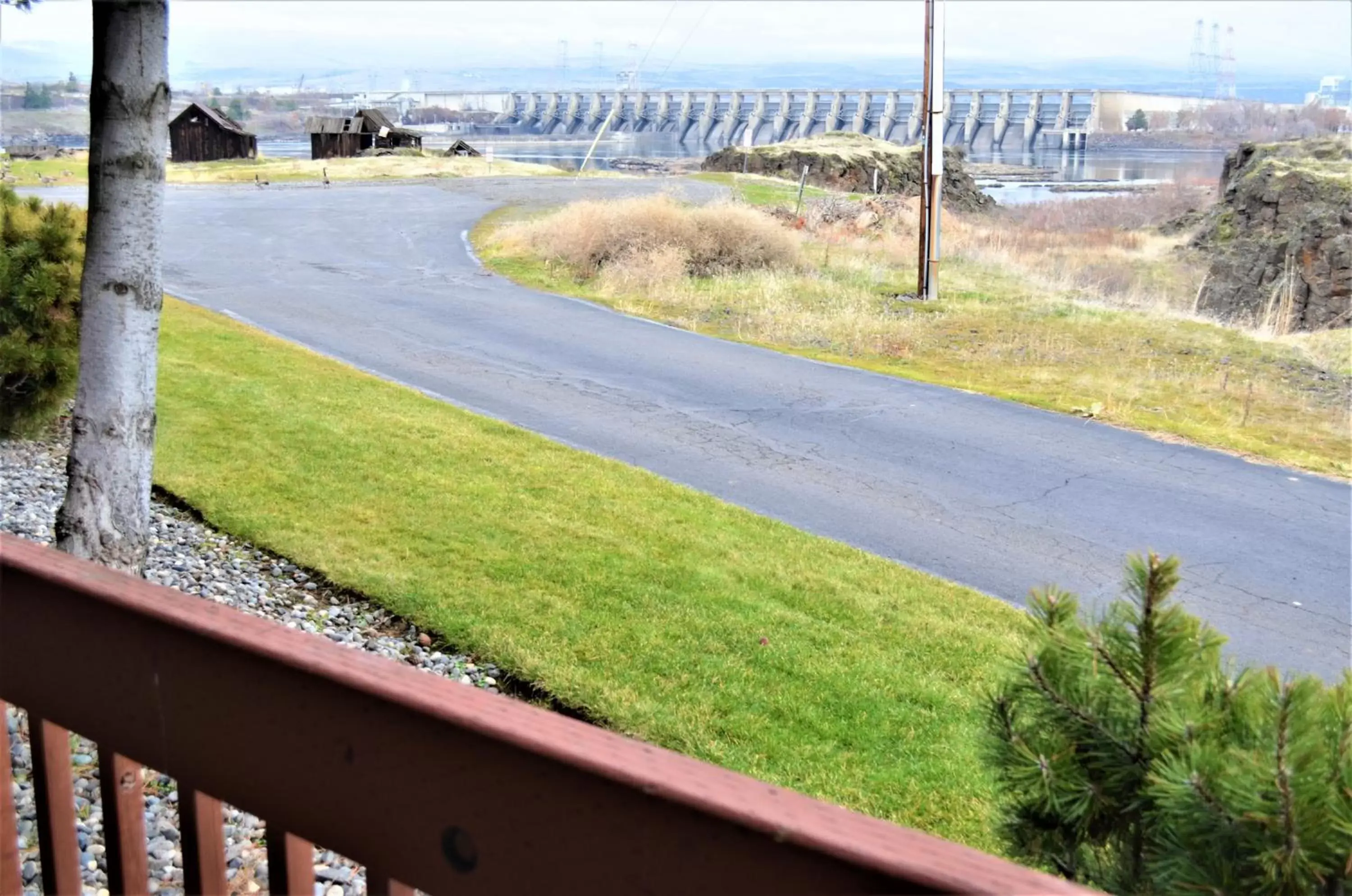 Balcony/Terrace in Shilo Inns Suites The Dalles