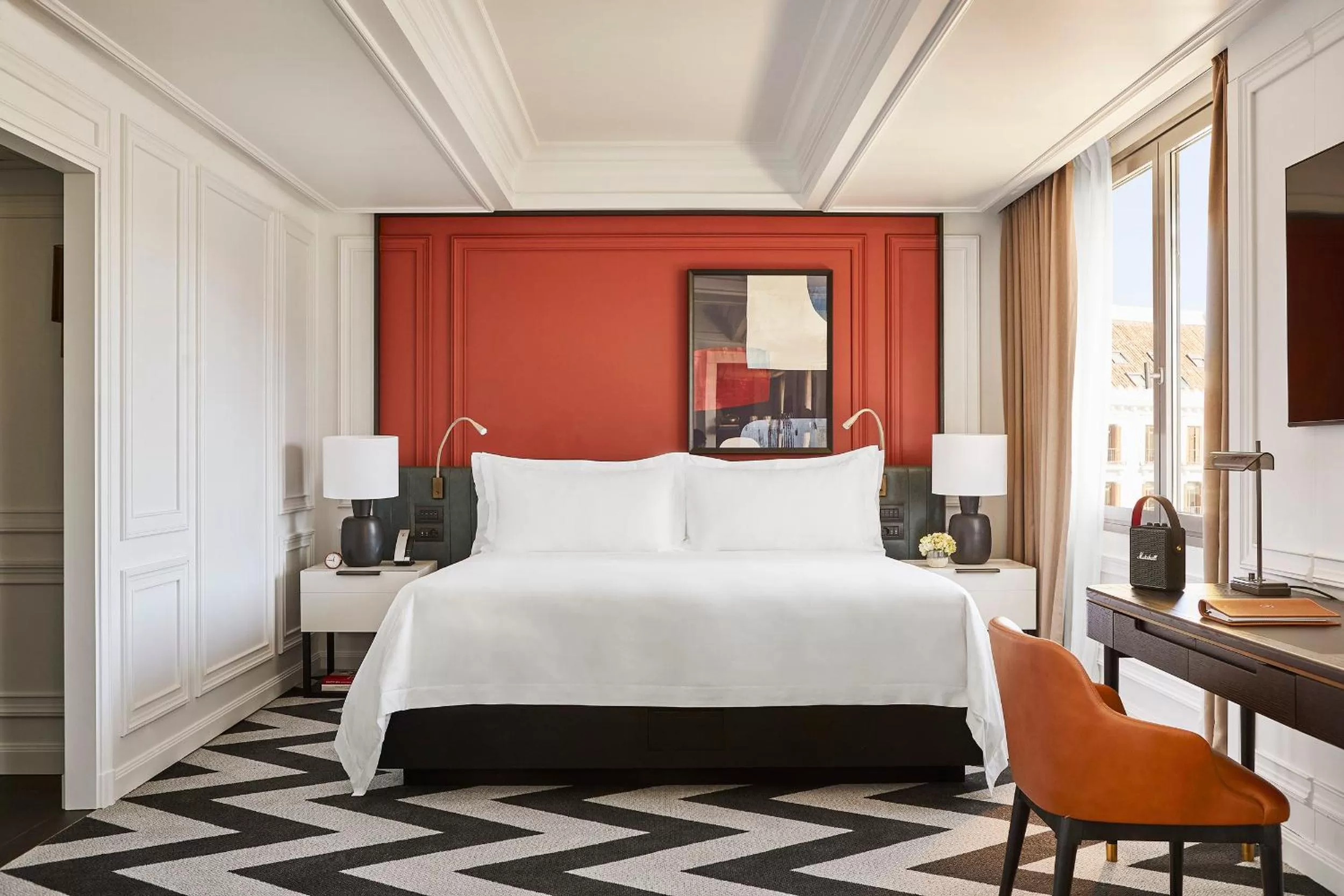 Bed in Rosewood Villa Magna