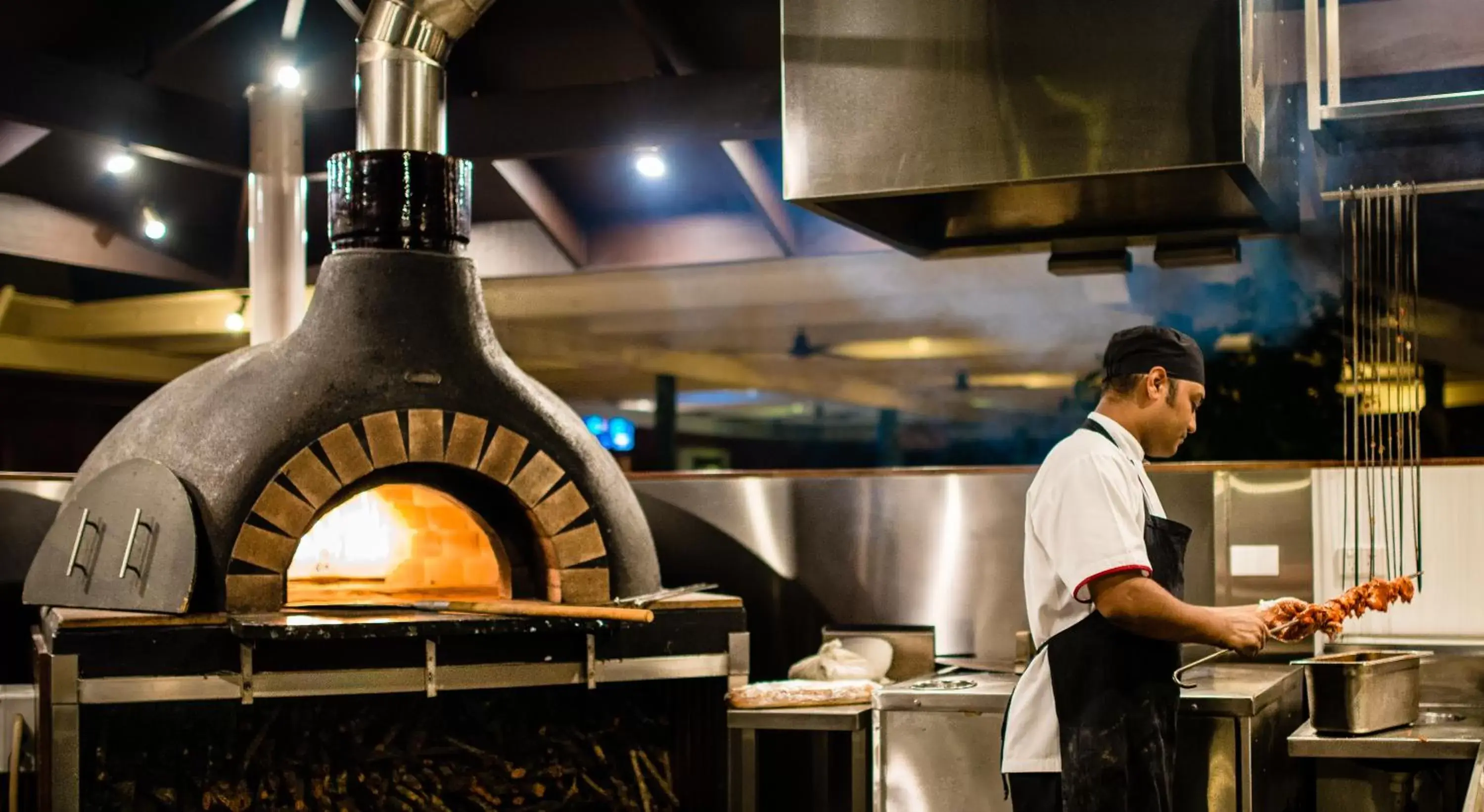 Restaurant/places to eat in Tanoa International Hotel Restaurant/places to eat in Tanoa International Hotel