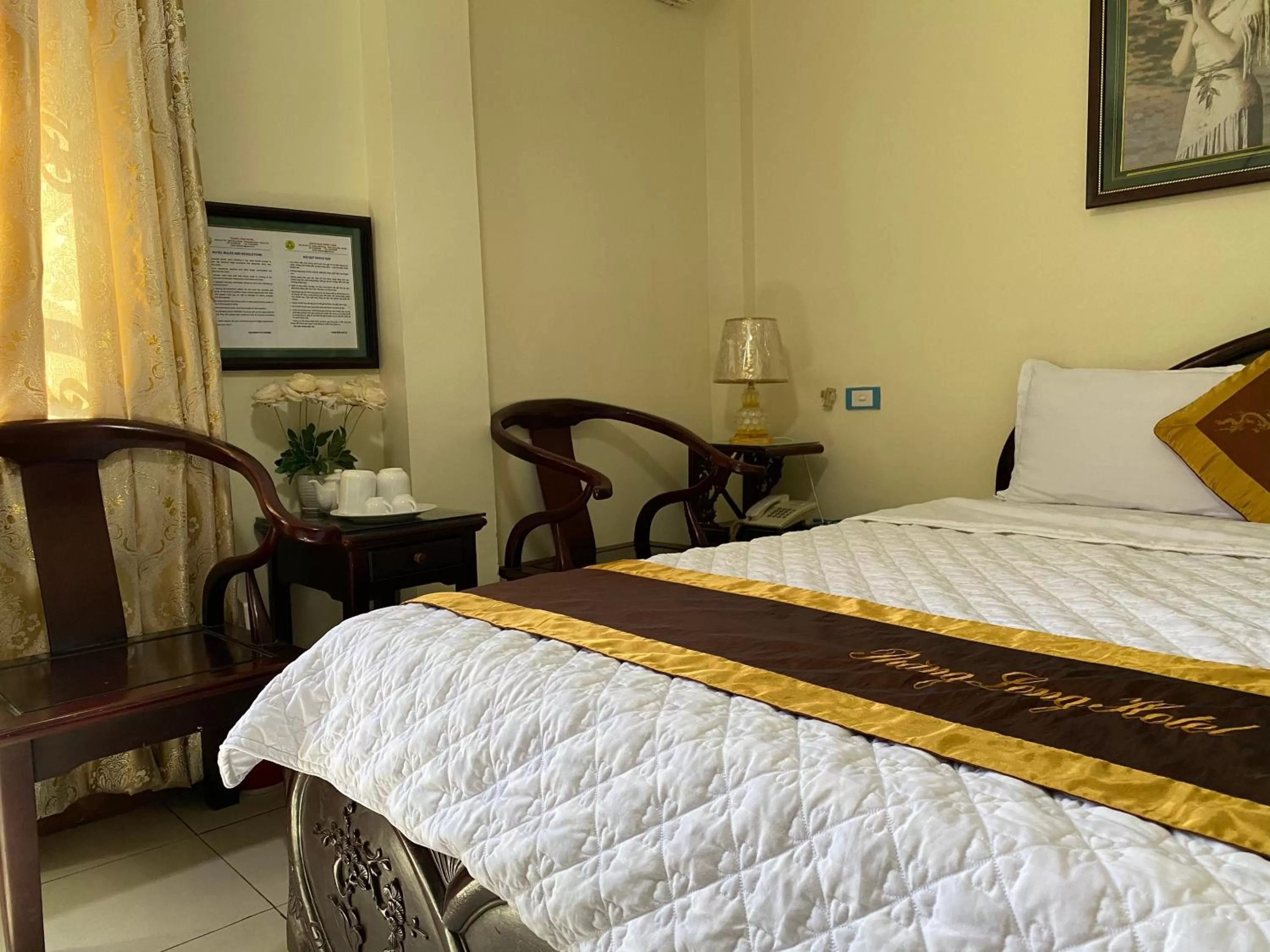 Bedroom, Bed in Thang Long Hotel