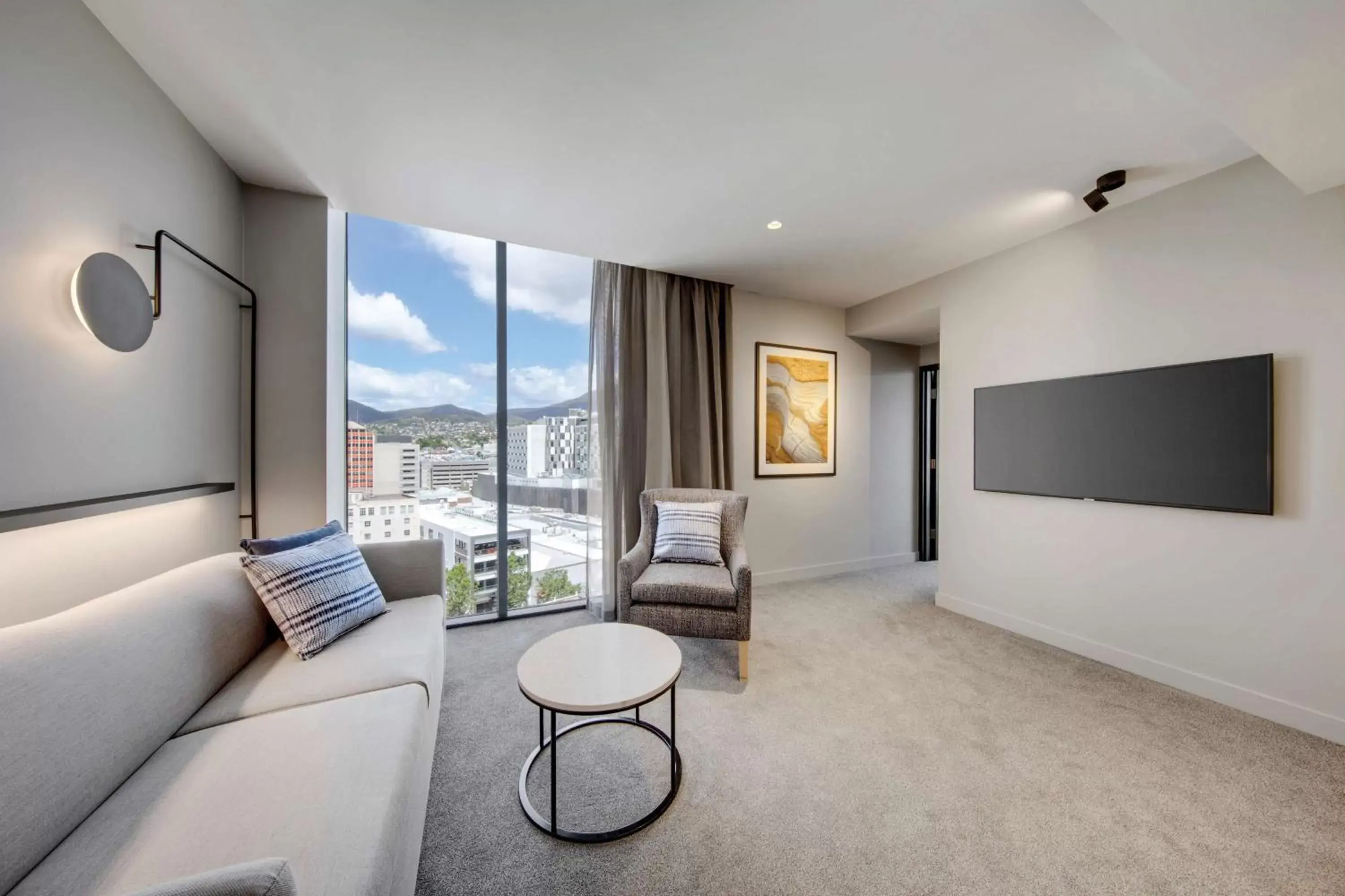 Photo of the whole room, Seating Area in Vibe Hotel Hobart