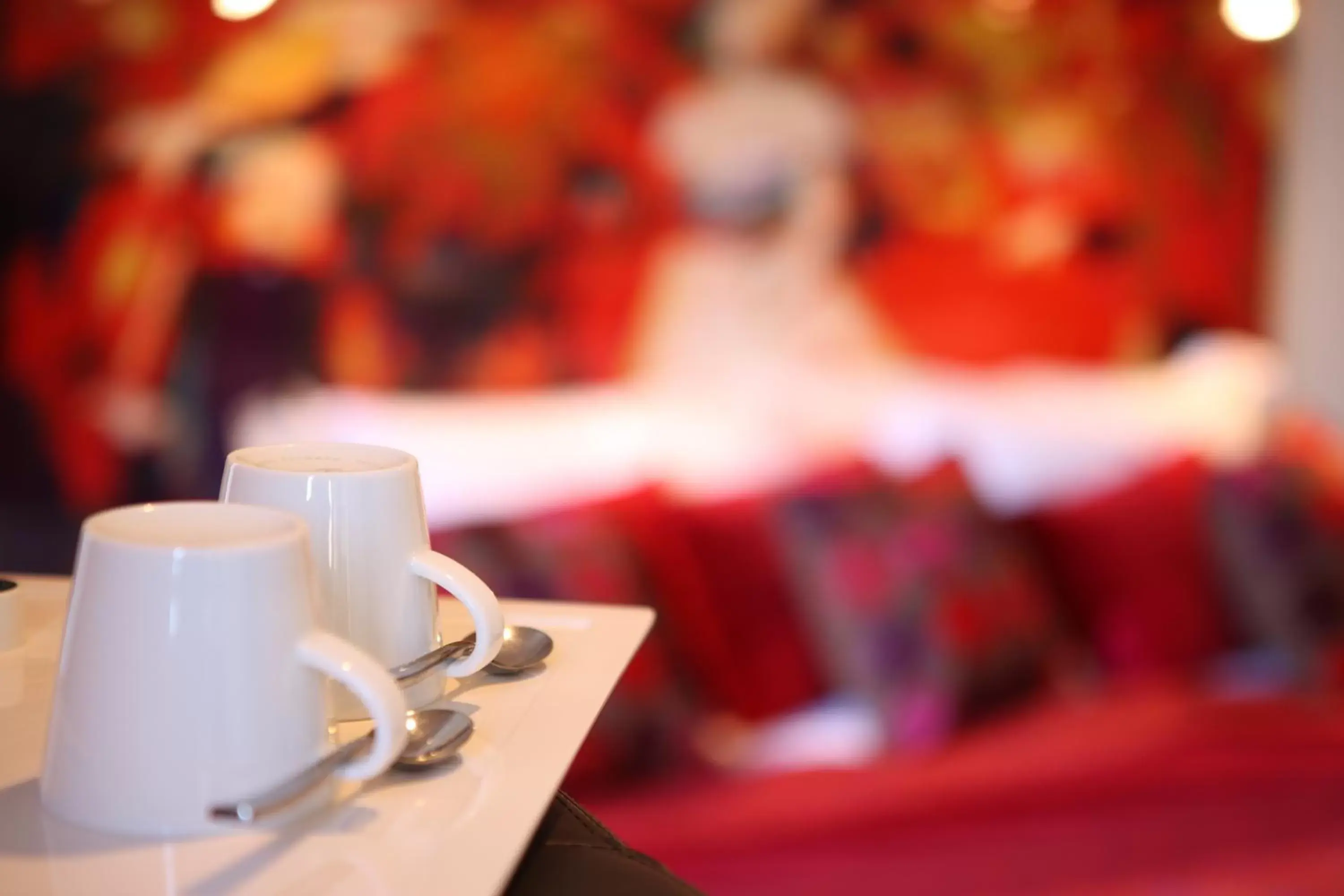 Coffee/tea facilities in Maison Decoret