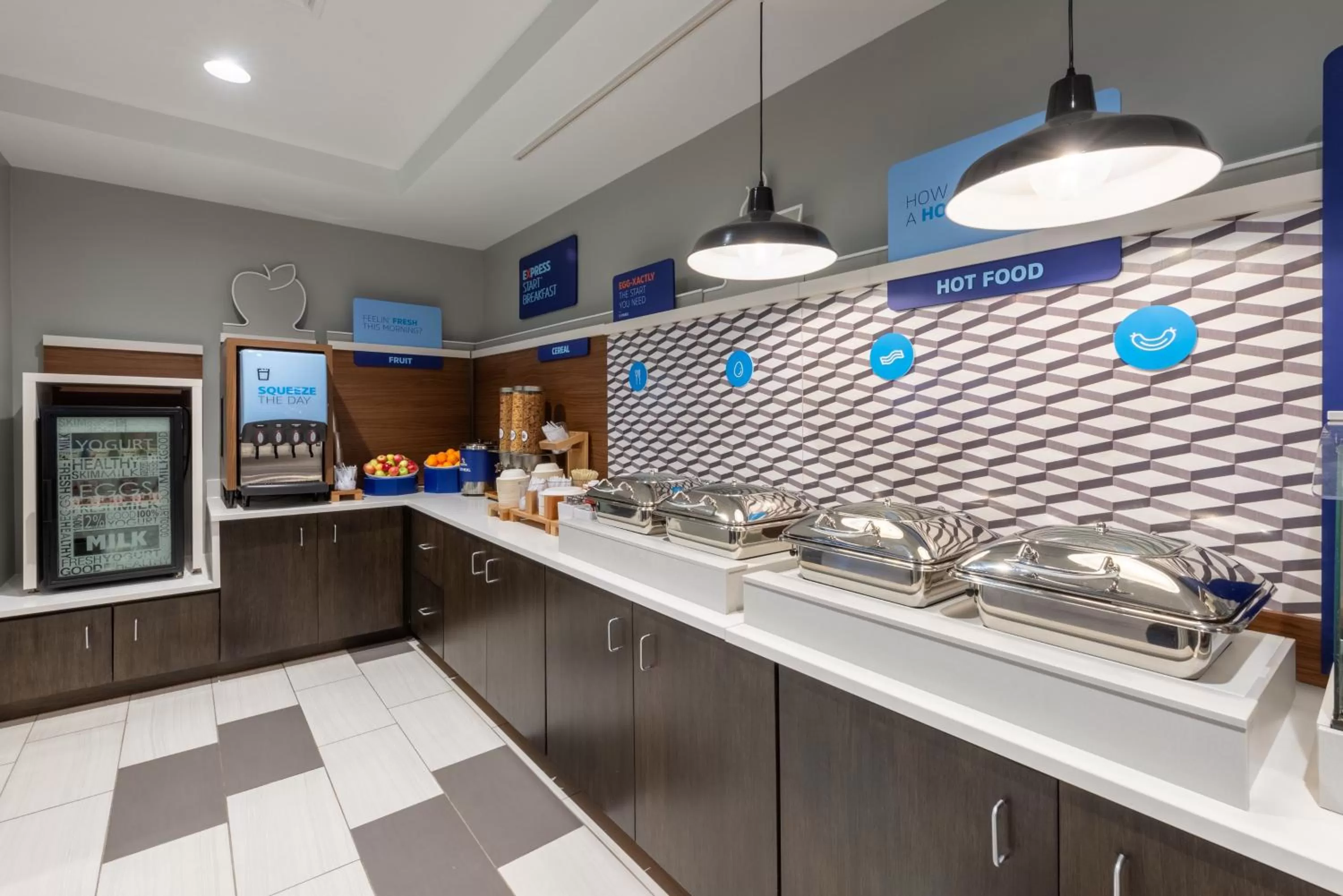 Breakfast in Holiday Inn Express State College at Williamsburg Square by IHG