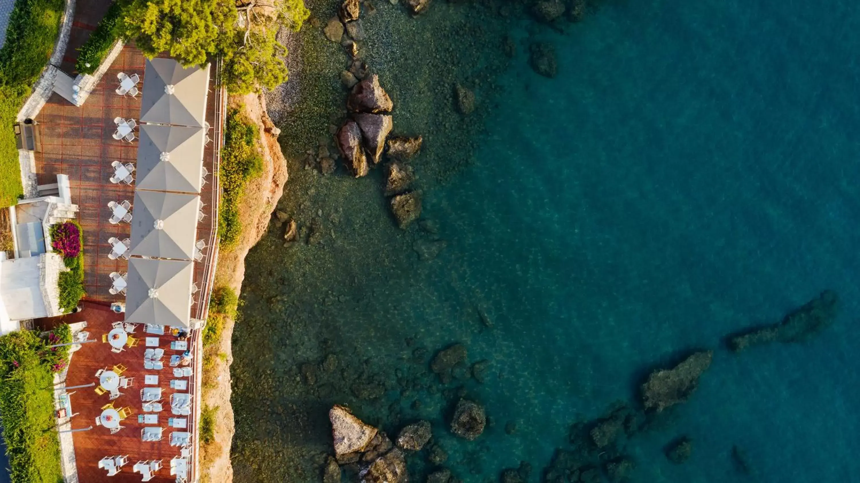 Lounge or bar, Bird's-eye View in Akti Taygetos - Conference Resort