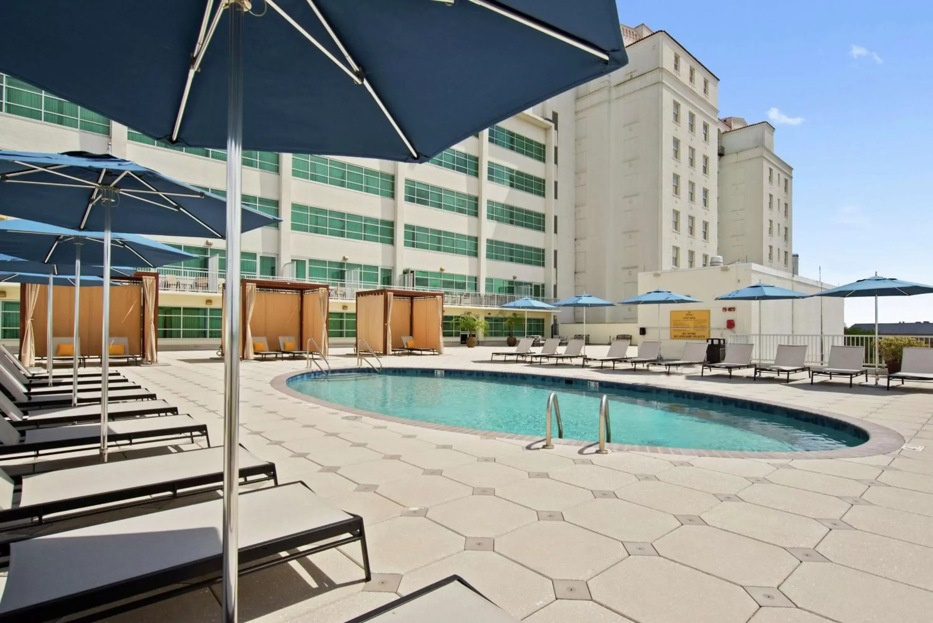 Pool view, Swimming Pool in Hilton Baton Rouge Capitol Center