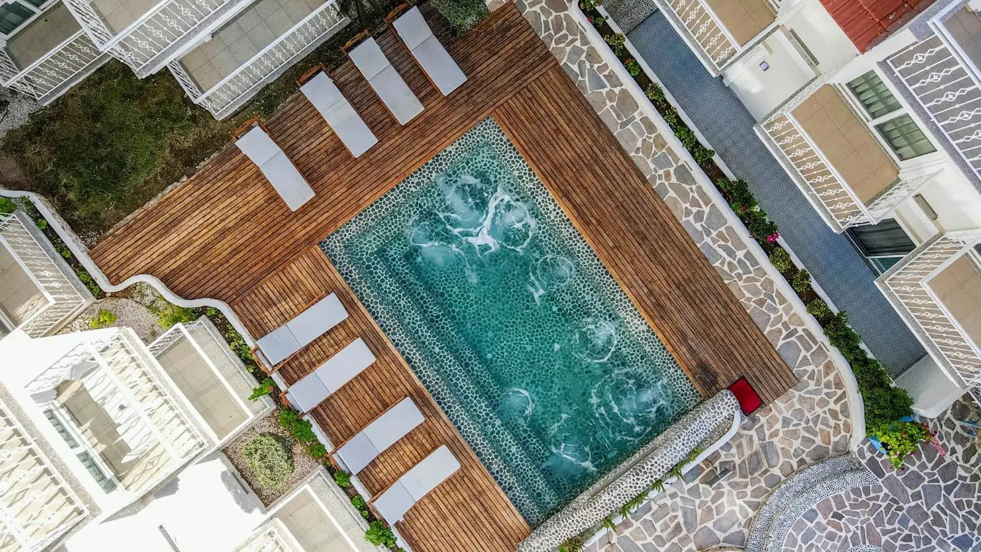 Pool View in Montebello Deluxe Hotel