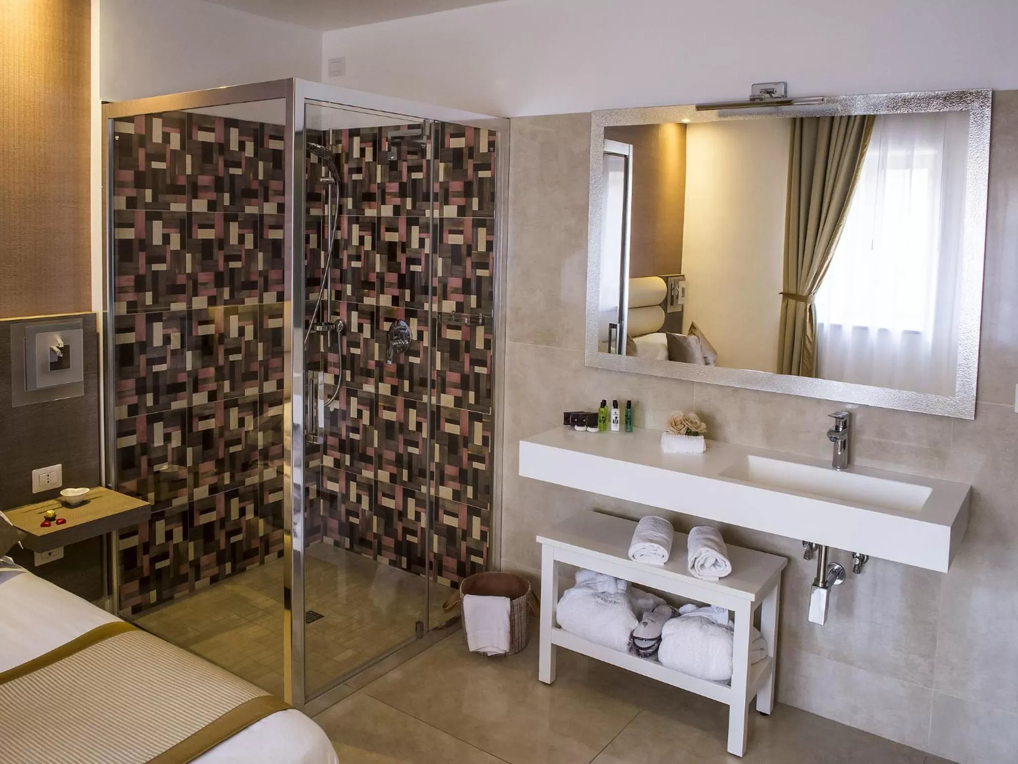 Bathroom in Hotel San Pietro