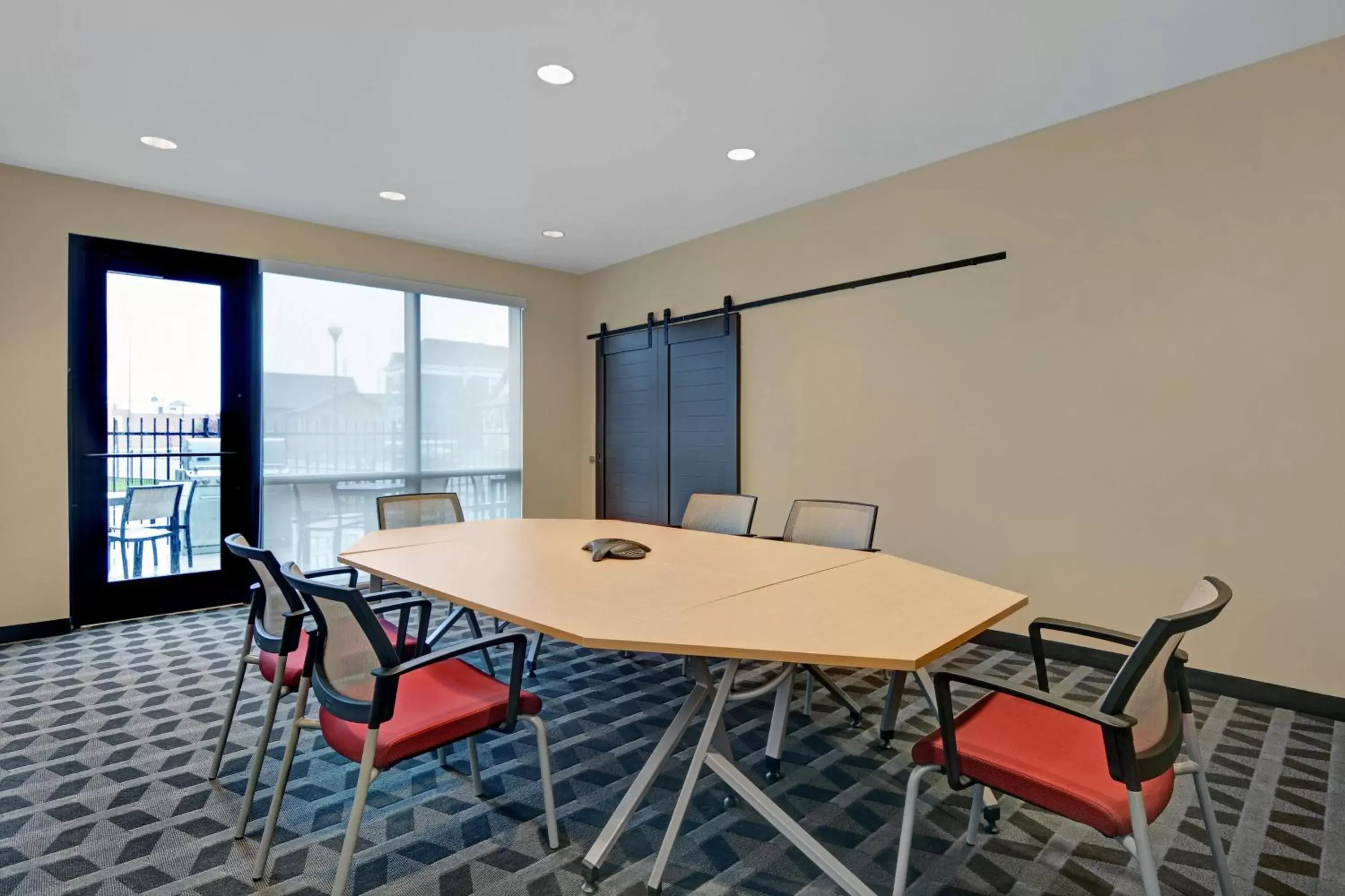 Meeting/conference room in TownePlace Suites by Marriott Indianapolis Downtown