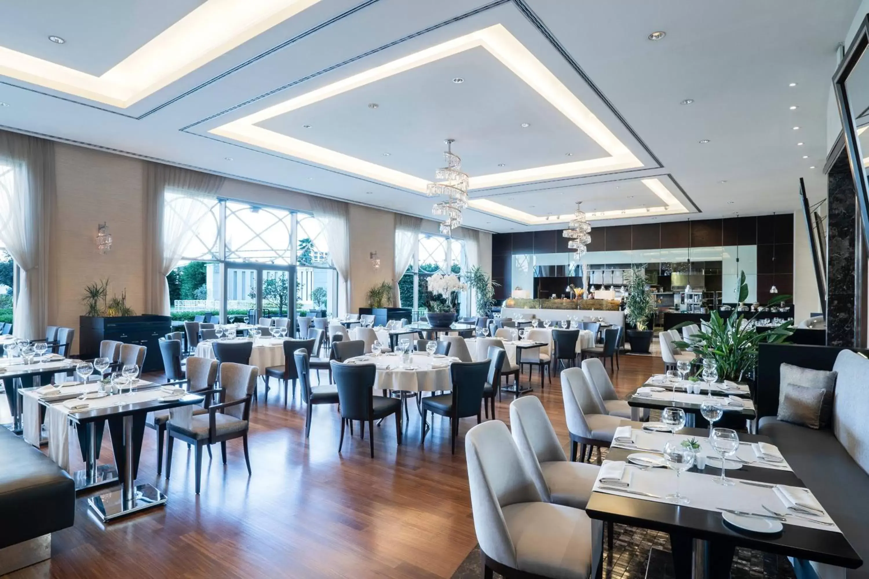 Restaurant/Places to Eat in Istanbul Marriott Hotel Asia