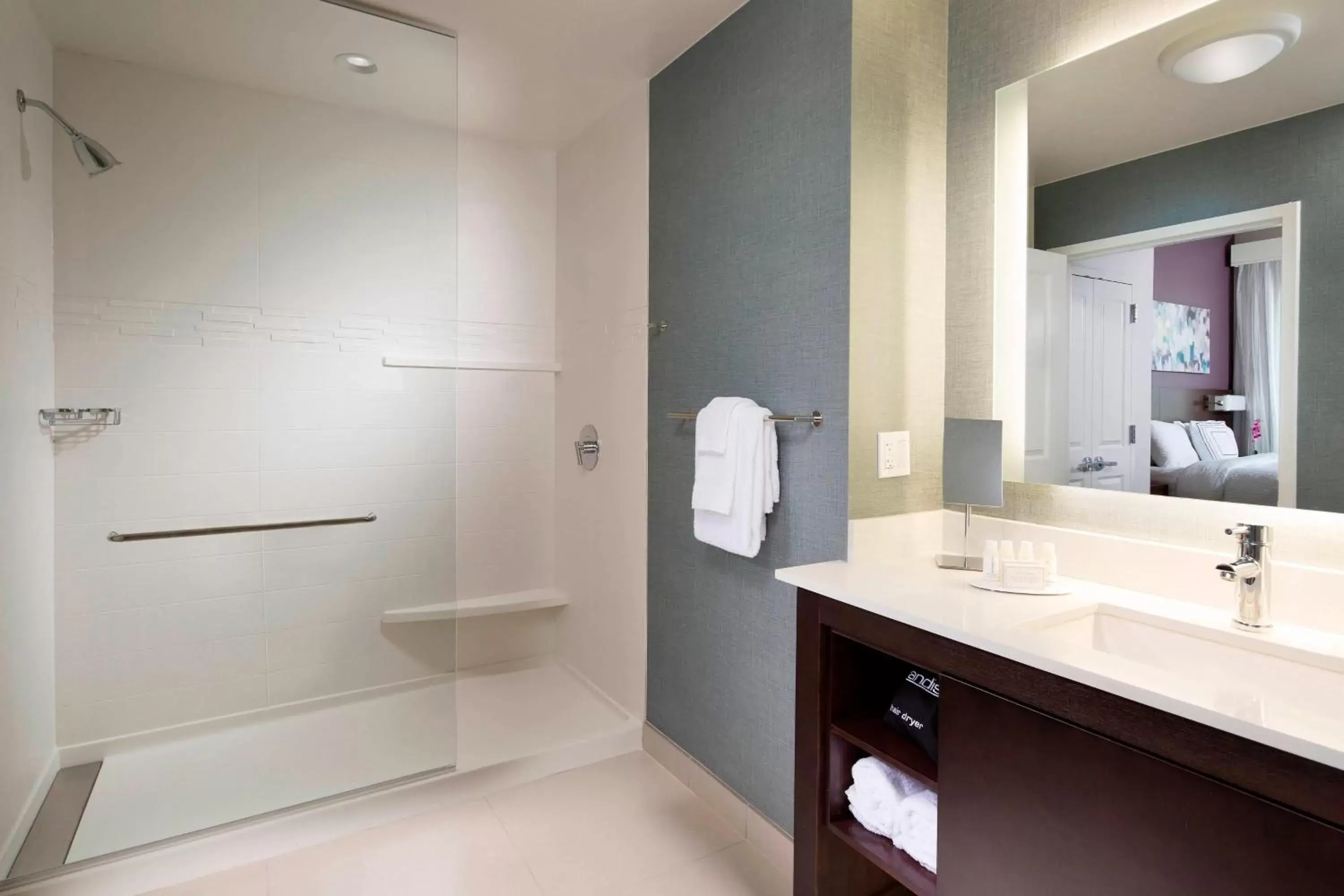 Bathroom in Residence Inn by Marriott West Palm Beach Downtown