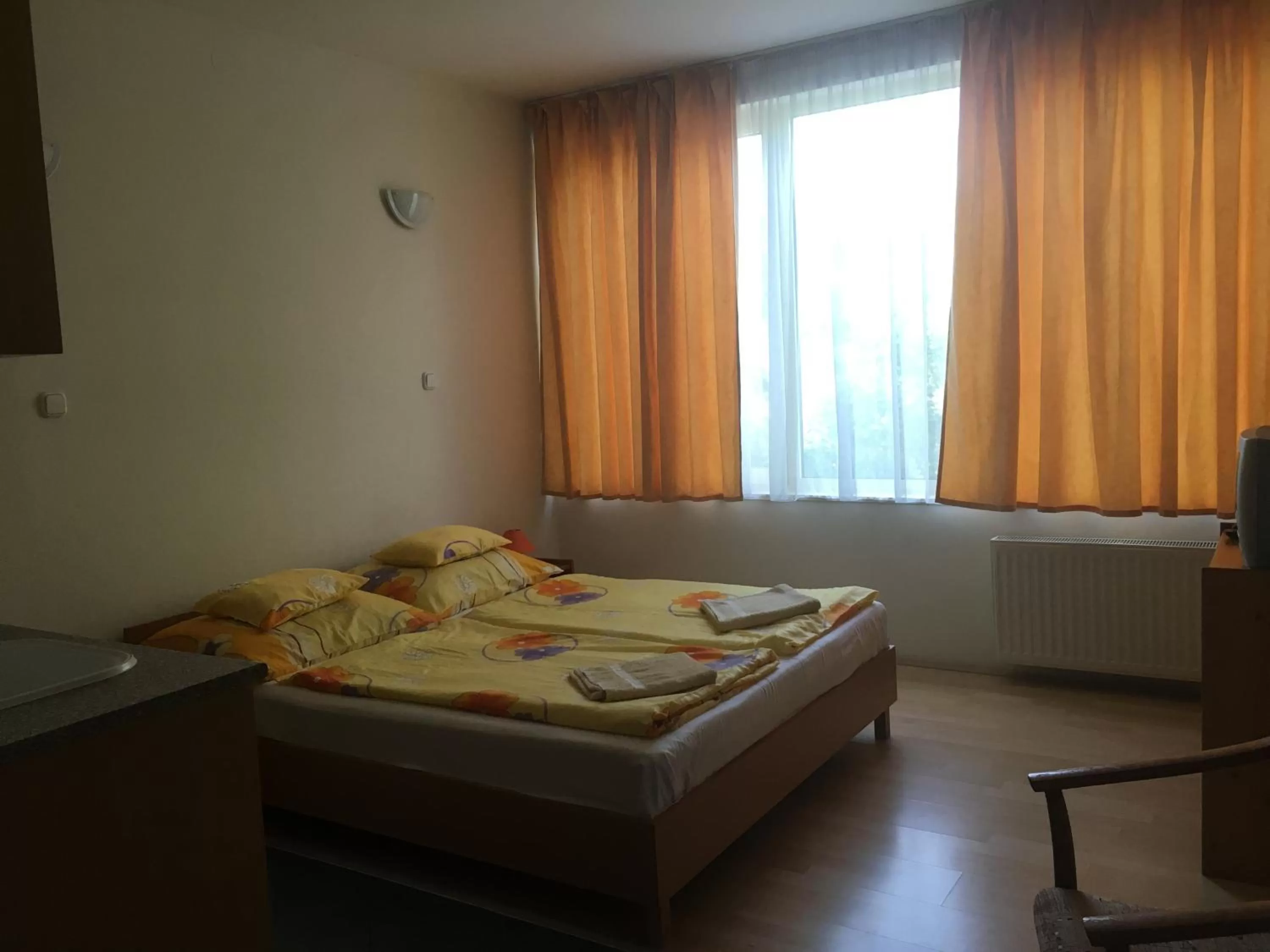 Photo of the whole room in City Hotel Siófok