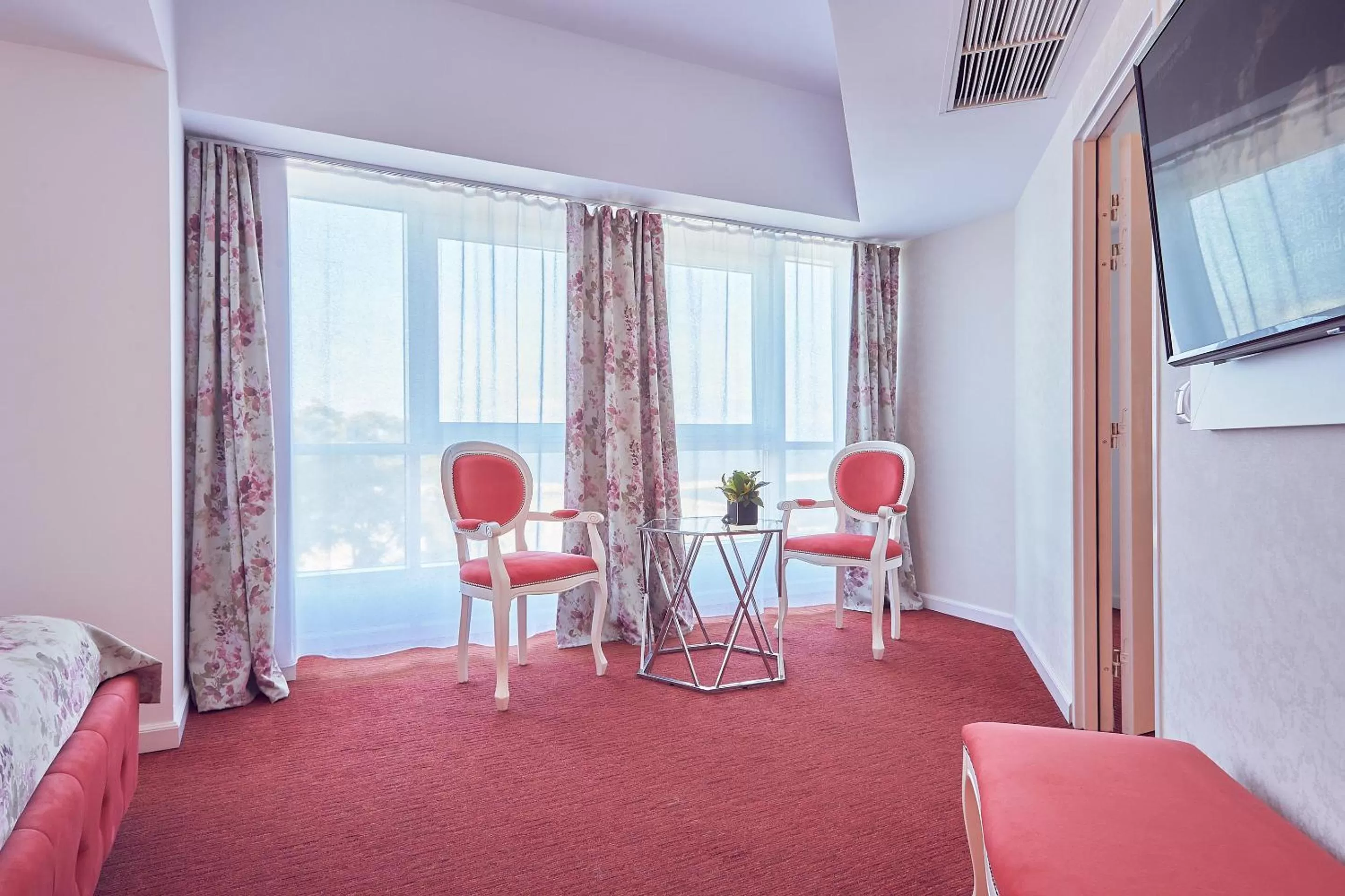 Bedroom, Bed in Continental Forum Constanta