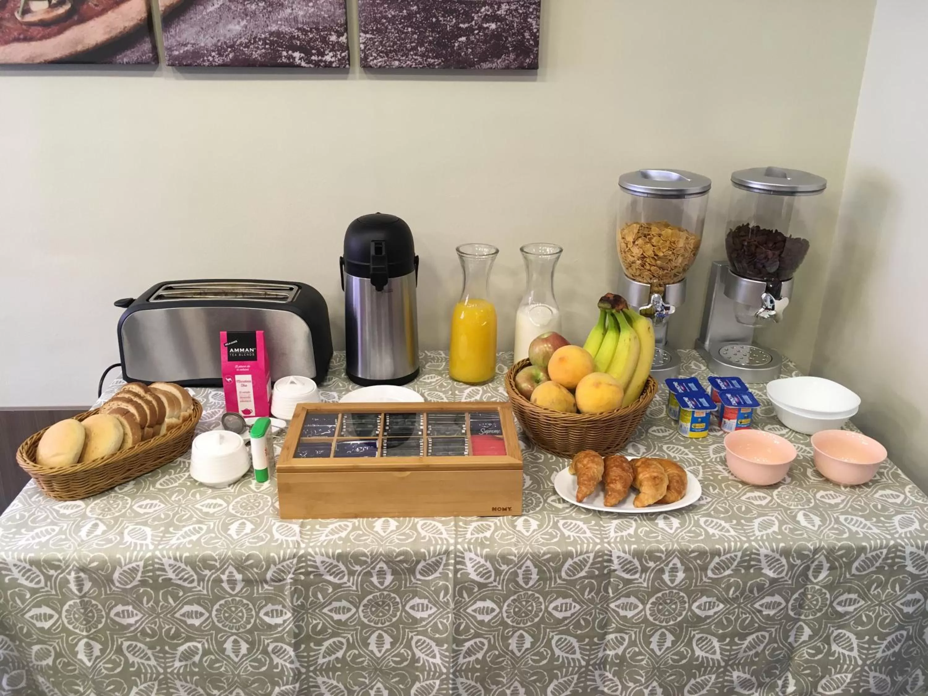 Breakfast in Andino Bed & Breakfast