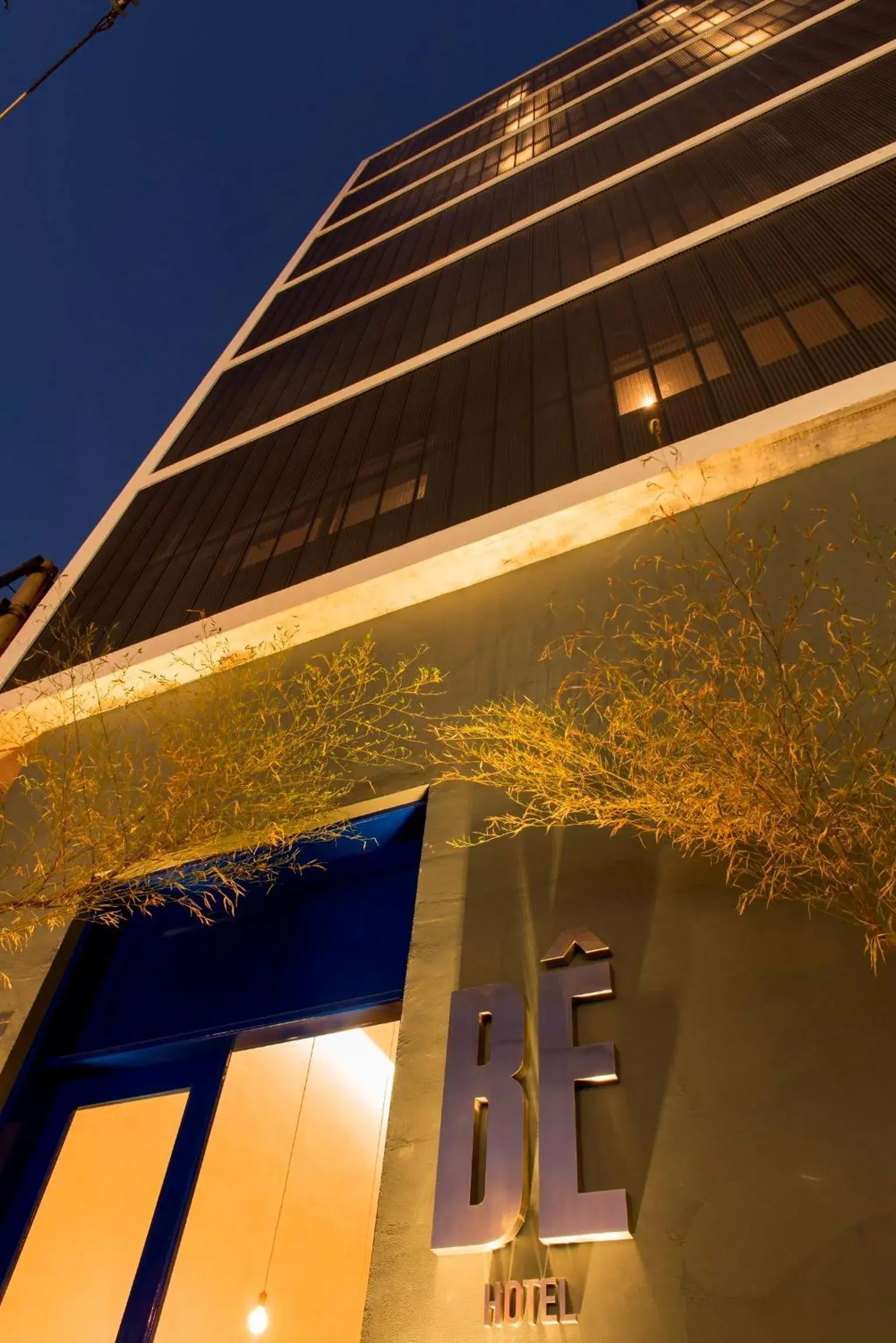 Facade/entrance, Property Building in Bê Hotel