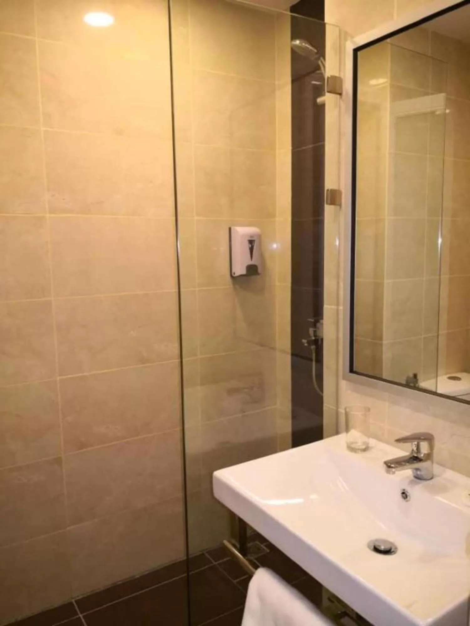 Bathroom in Walk In Hotel