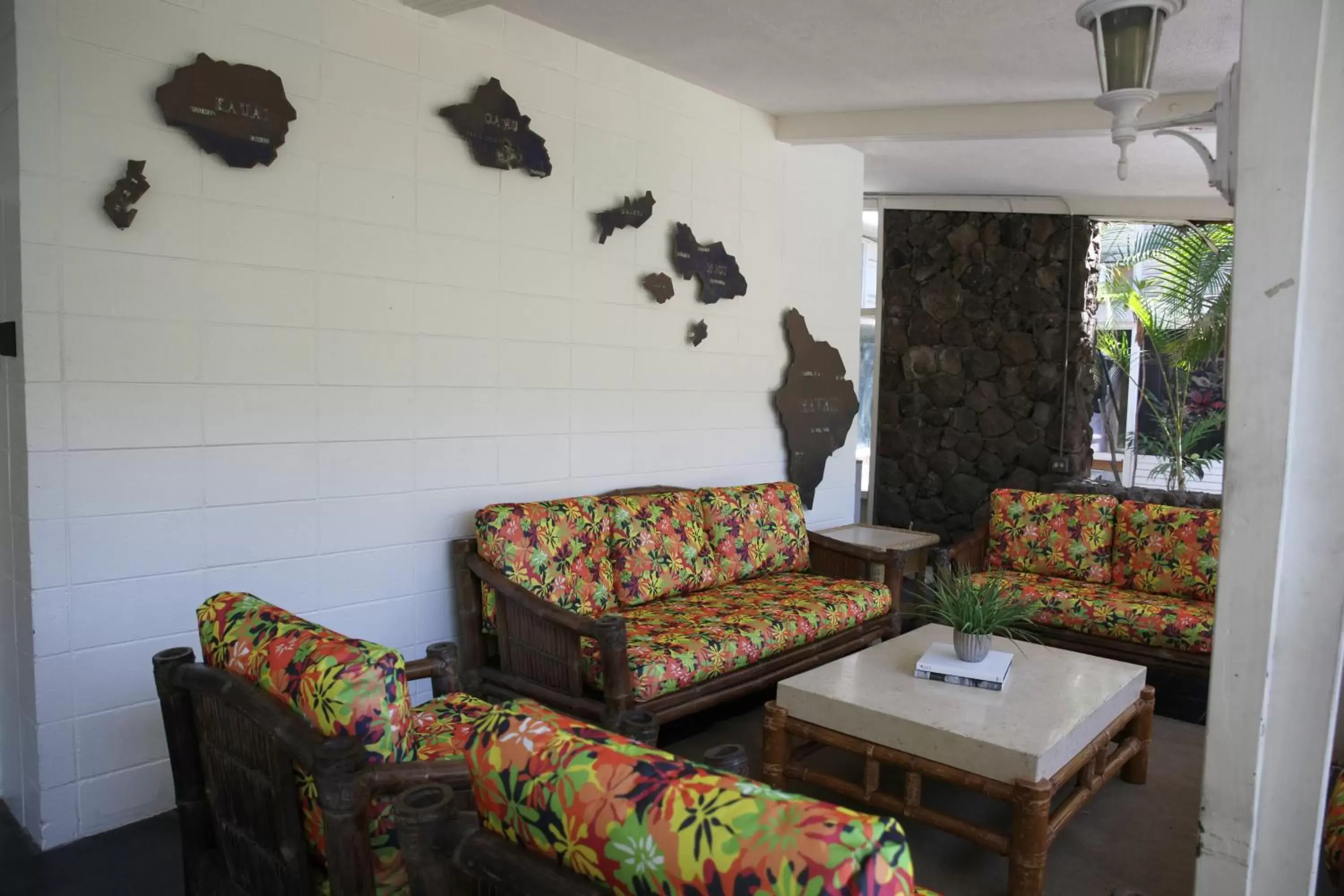 Lobby or reception, Seating Area in Waikiki Heritage Hotel