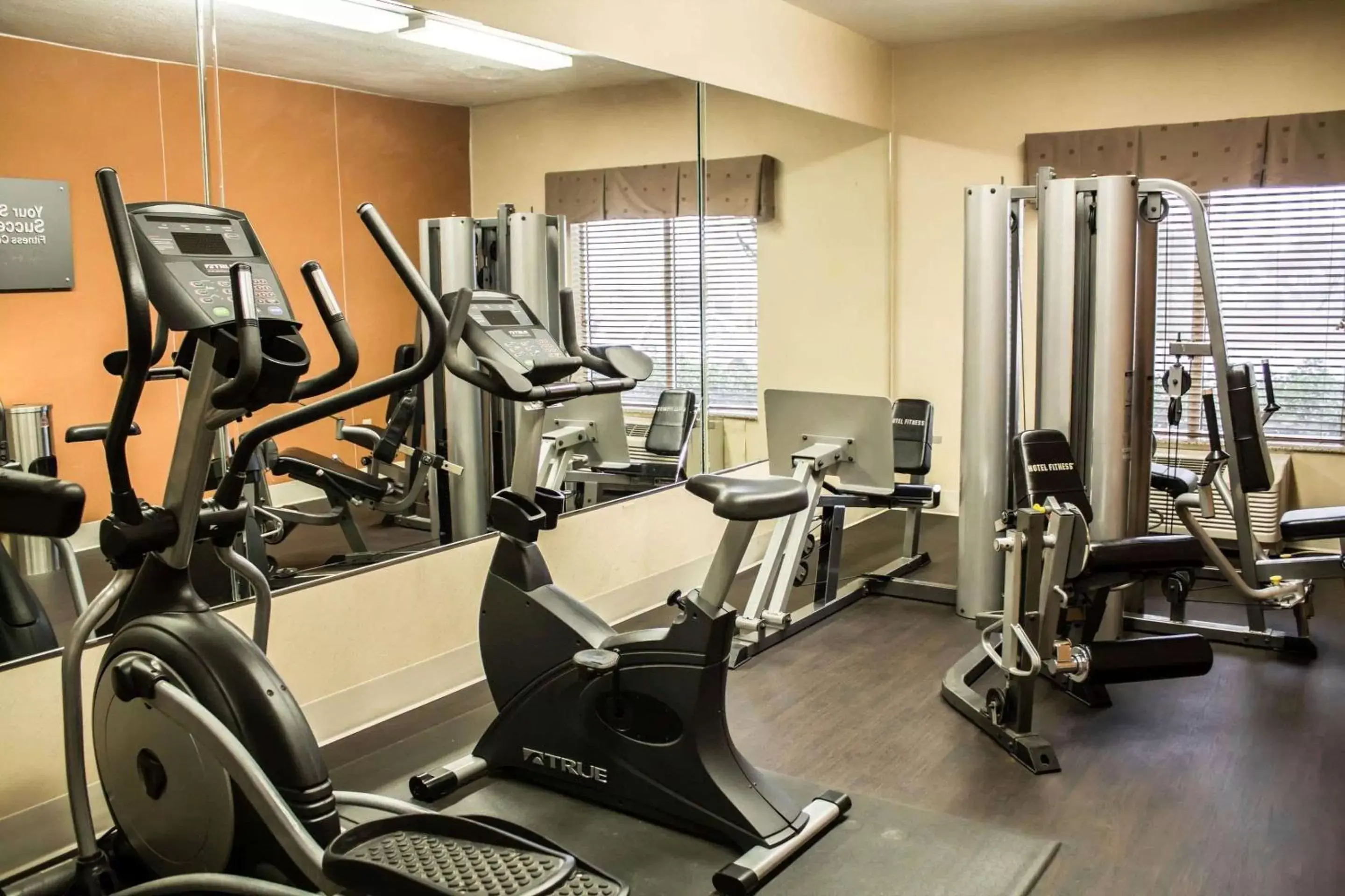 Fitness centre/facilities, Fitness Center/Facilities in Comfort Suites Brunswick