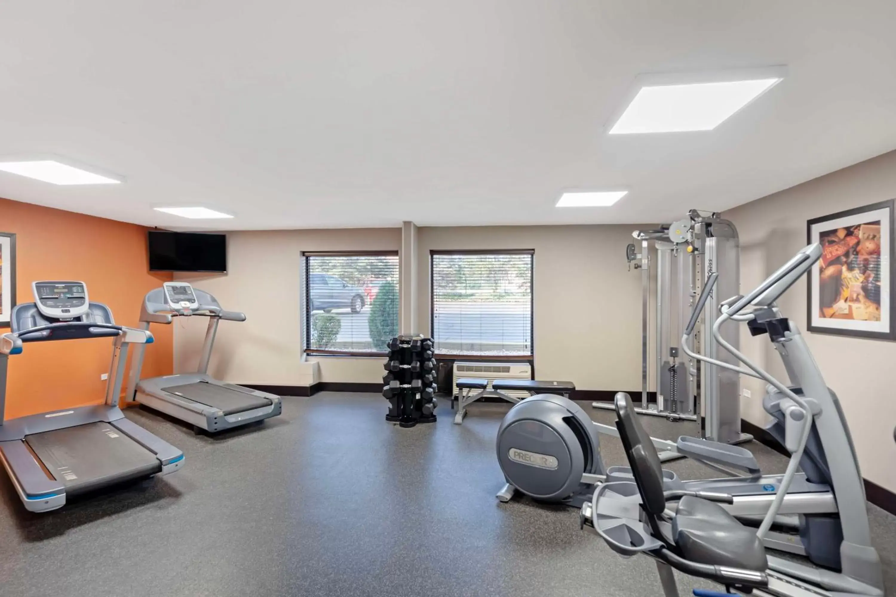 Fitness centre/facilities, Fitness Center/Facilities in Best Western Plus Chicagoland - Countryside