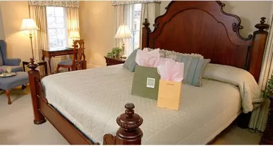 Bed in Lambertville House