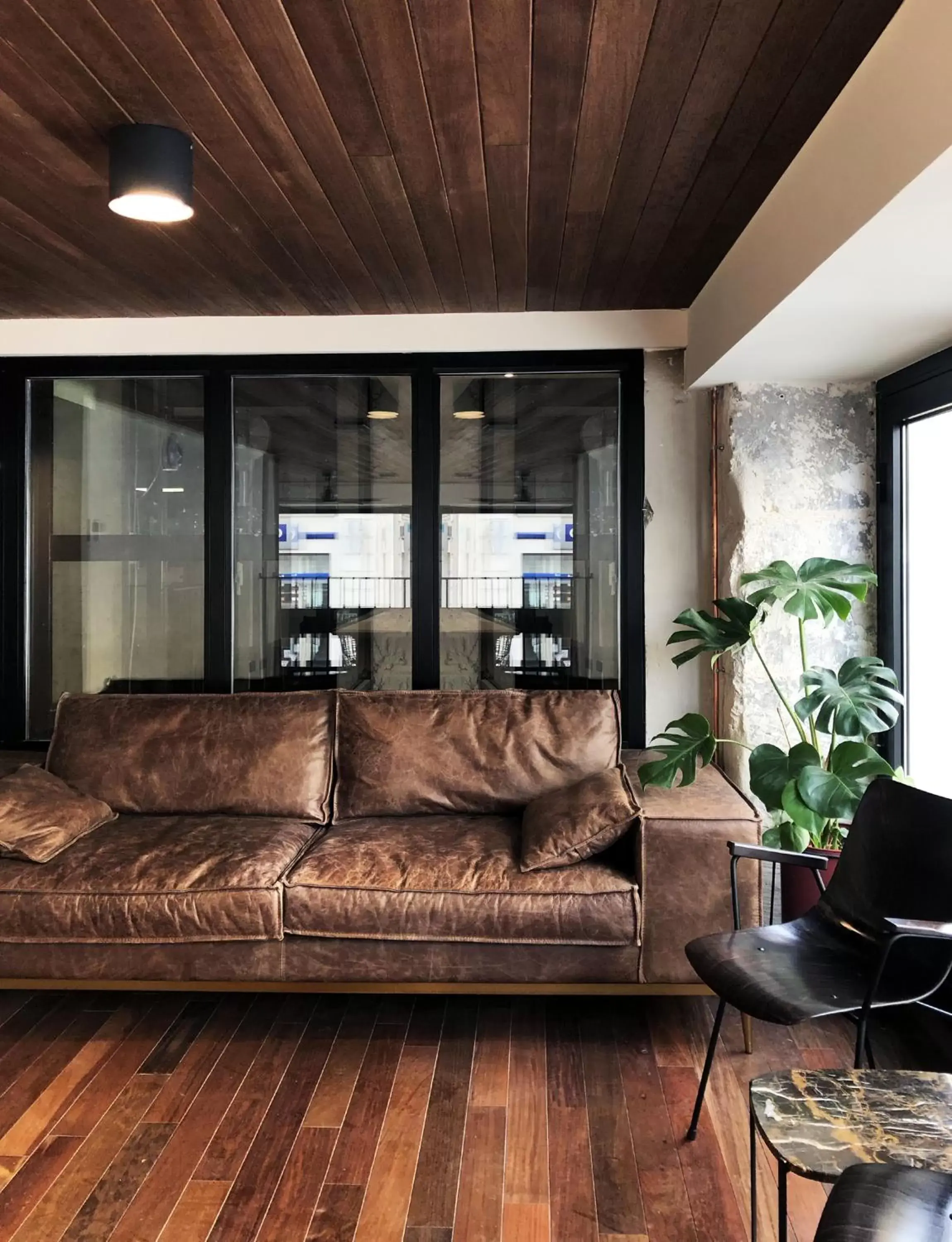 Living room, Seating Area in New Hotel Le Quai - Vieux Port