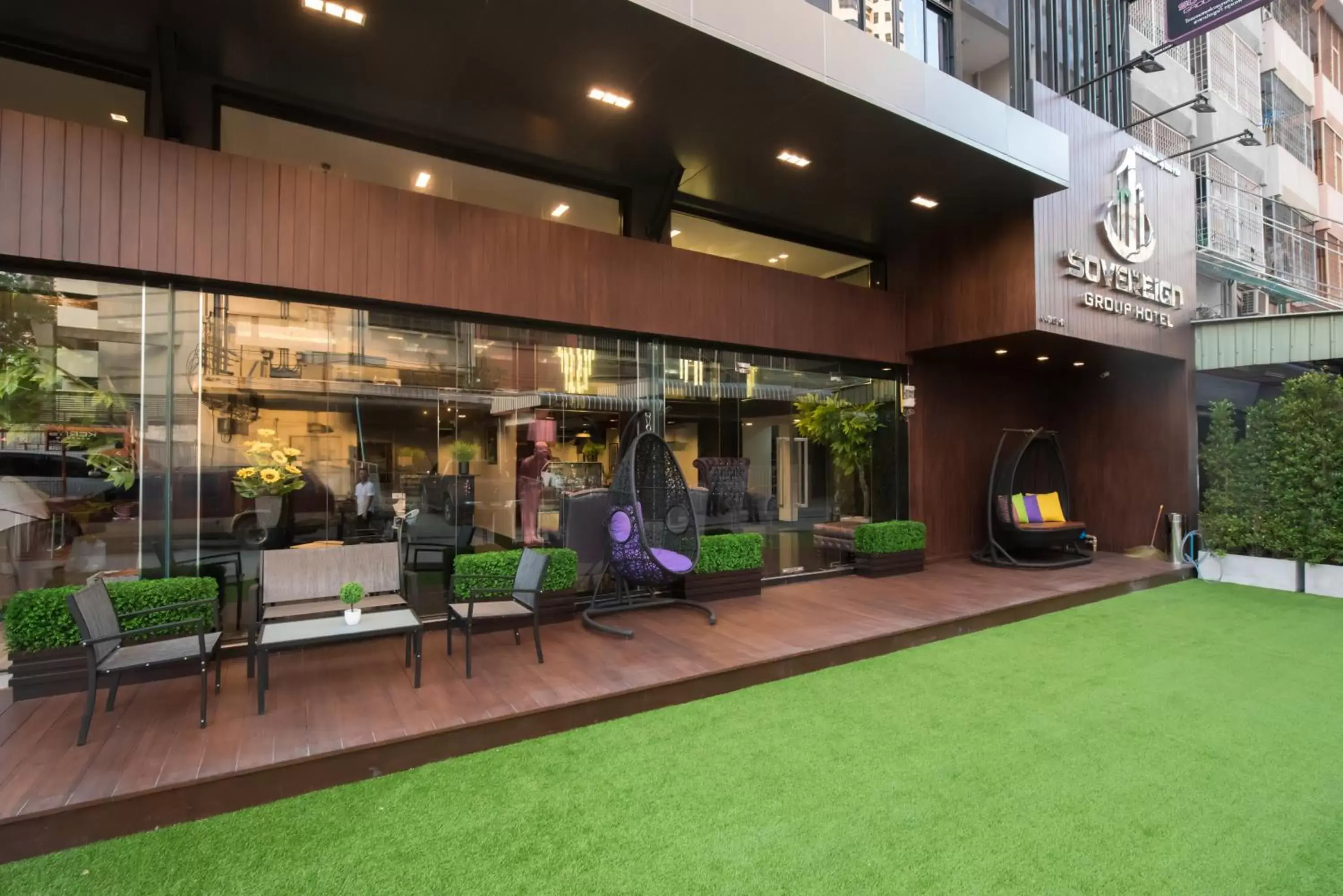 Facade/entrance in Sovereign Group Hotel at Pratunam