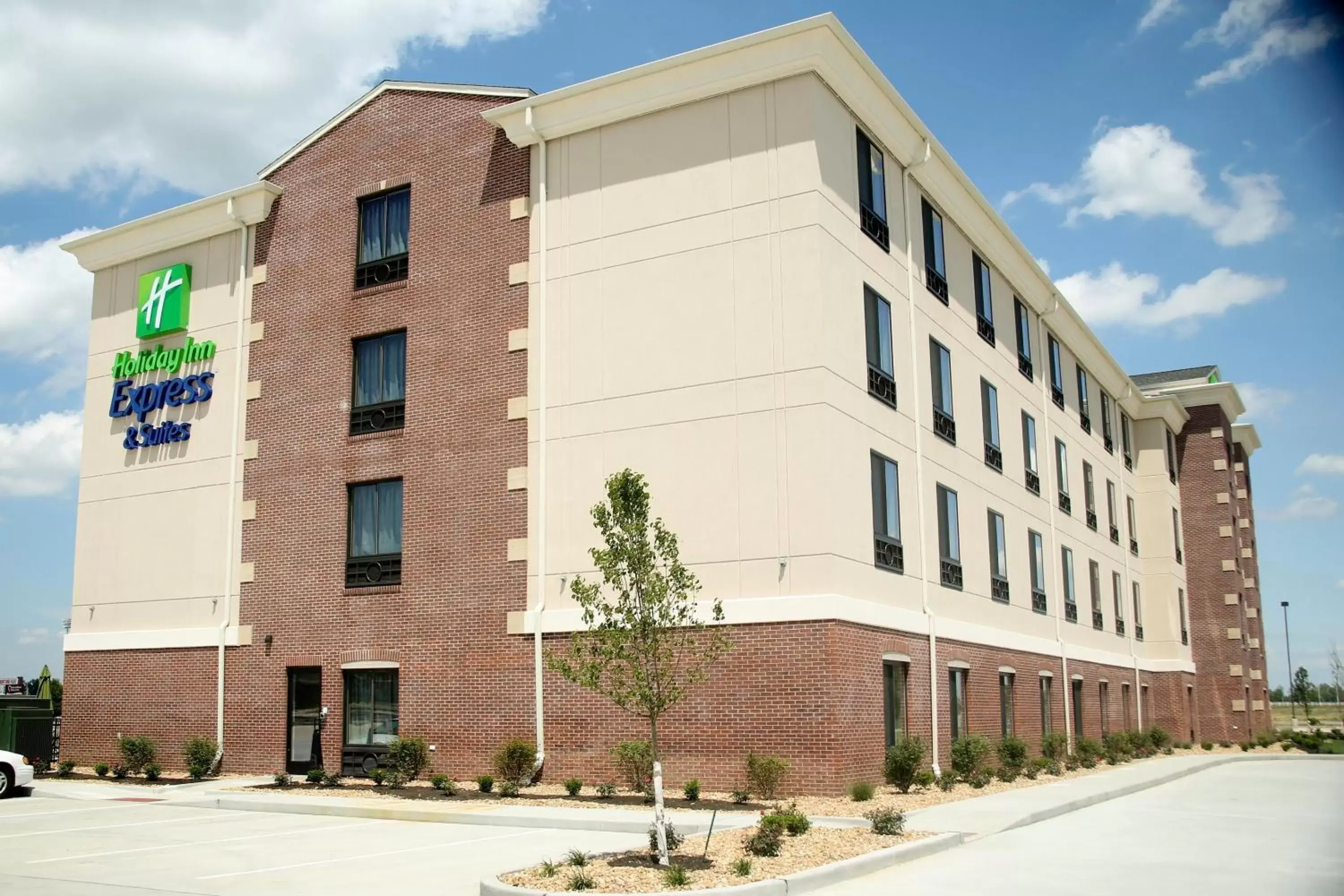 Other, Property Building in Holiday Inn Express & Suites Marion Northeast, an IHG Hotel