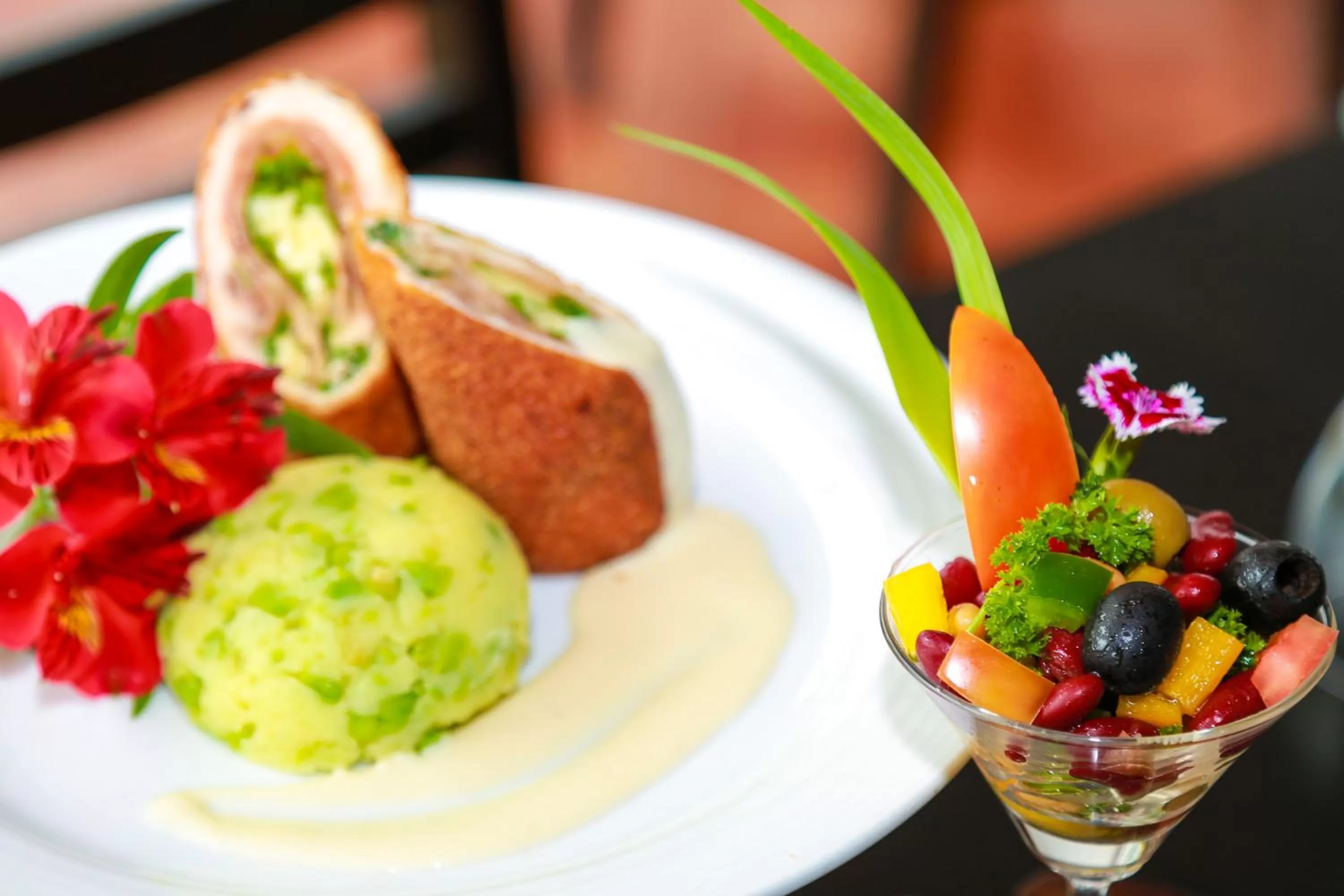 Food close-up in Oak Ray Summer Hill Breeze