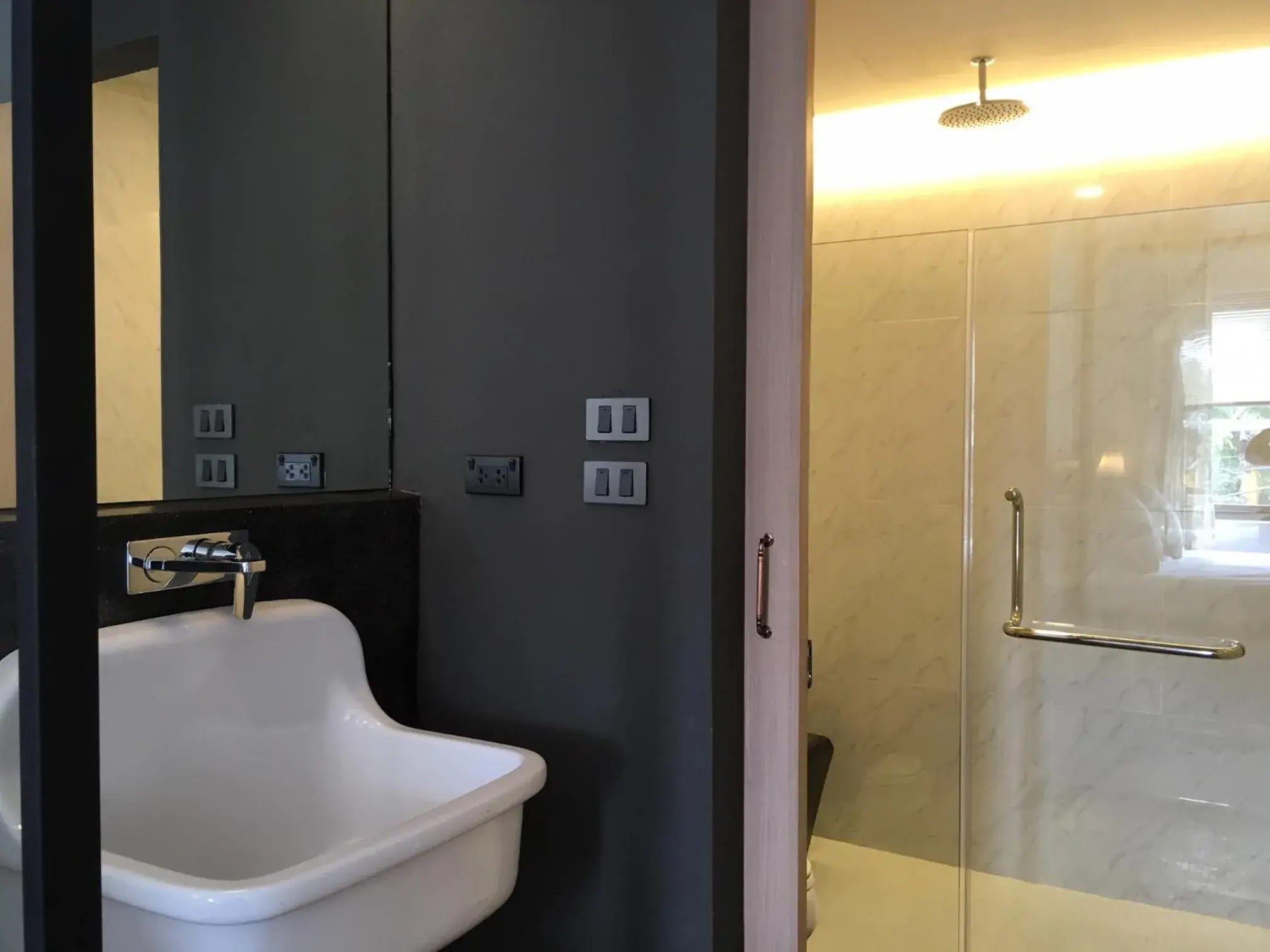 Bathroom in Hotel Noir