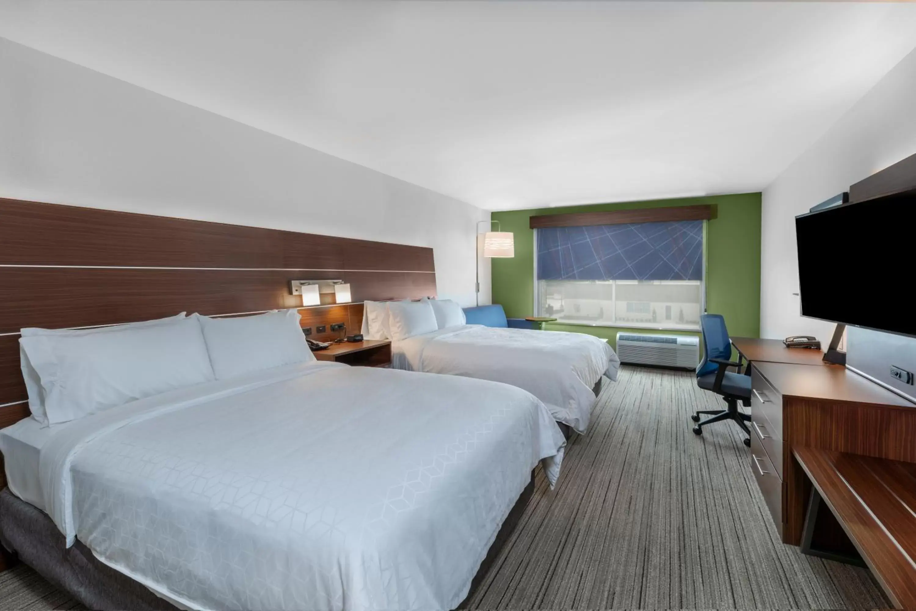 Holiday Inn Express & Suites - Parsons, an IHG Hotel