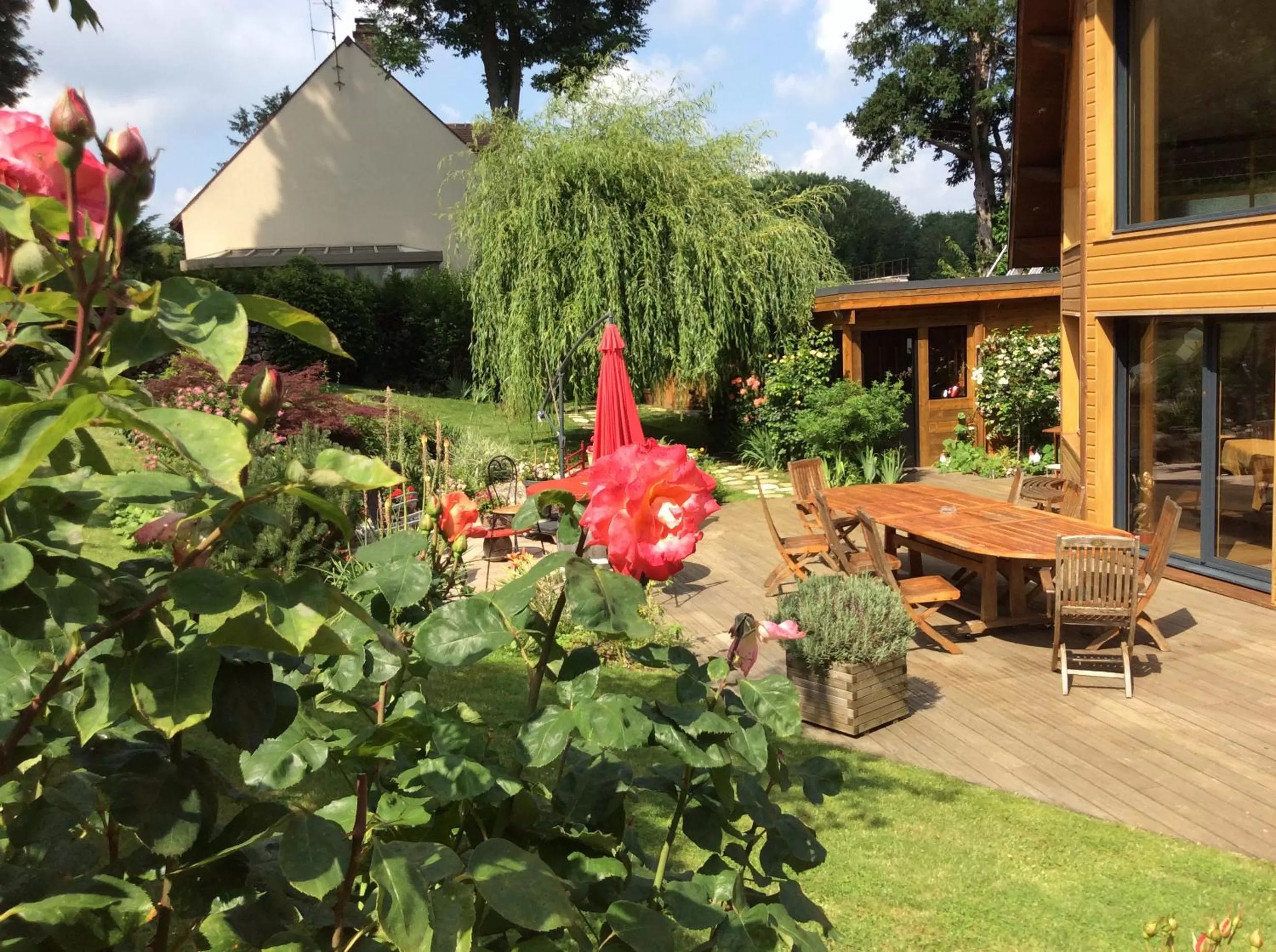 Patio in Les Chambres D'oriane
