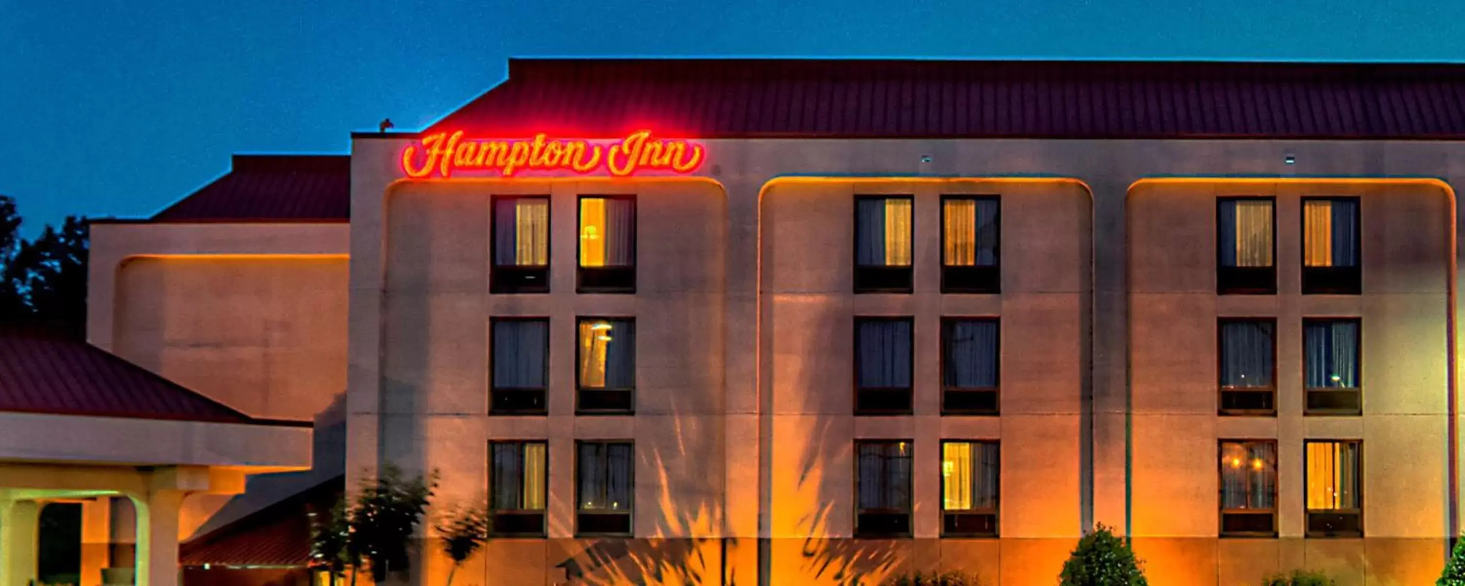 Property Building in Hampton Inn New Bern