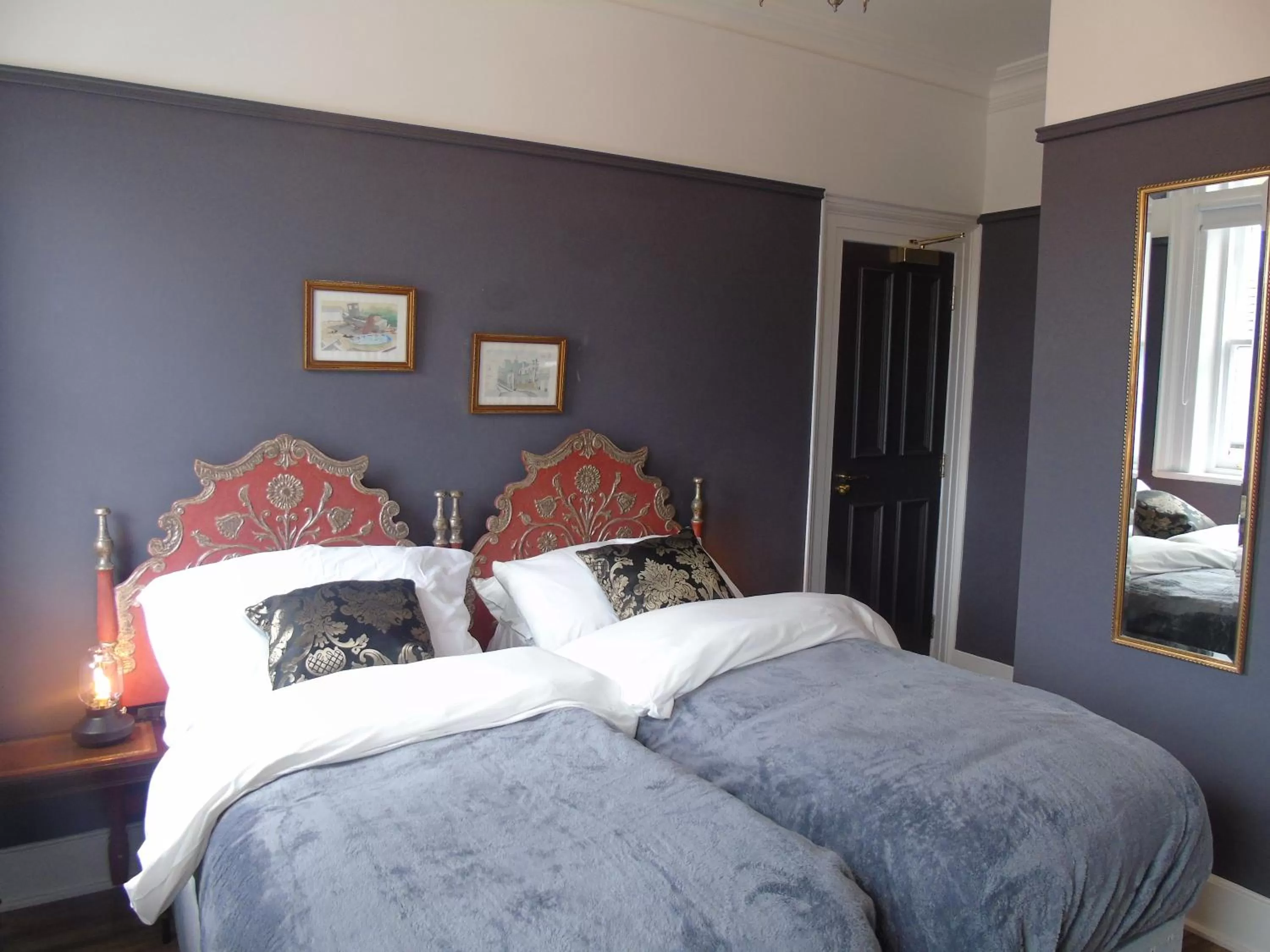 Bedroom, Bed in The Warren Belfast