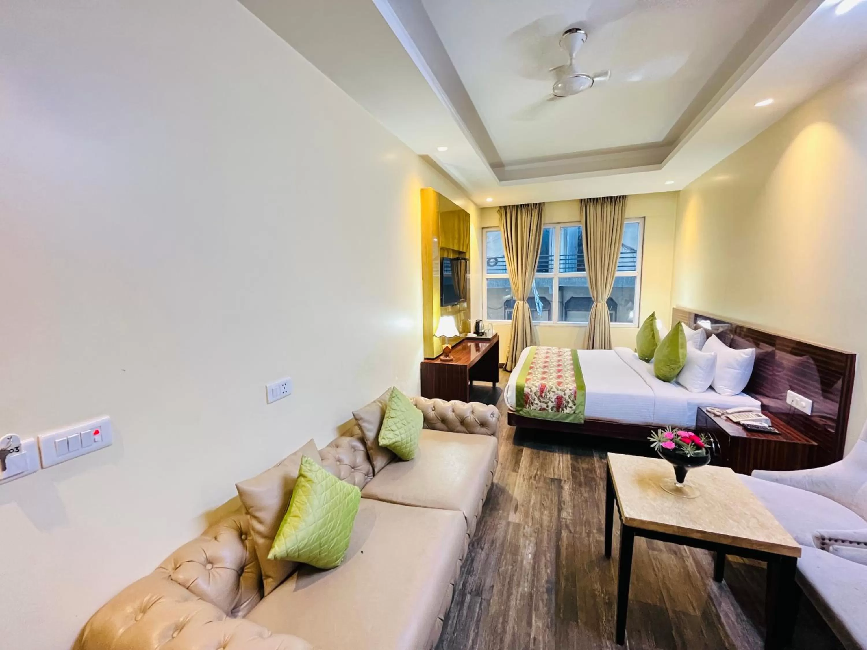 Seating area in Hotel Banz near Delhi Airport