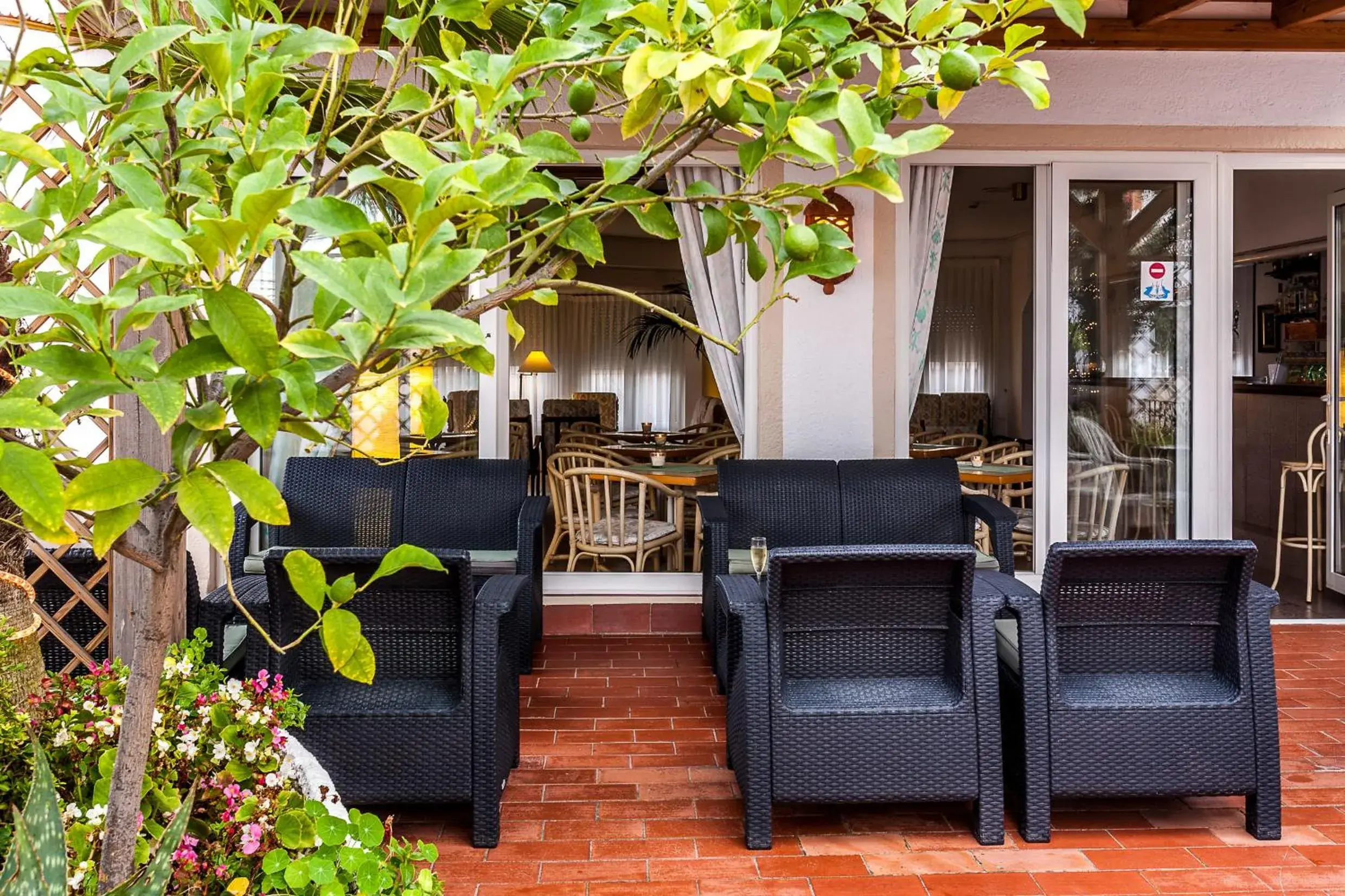 Patio, Seating Area in Hotel Ninays