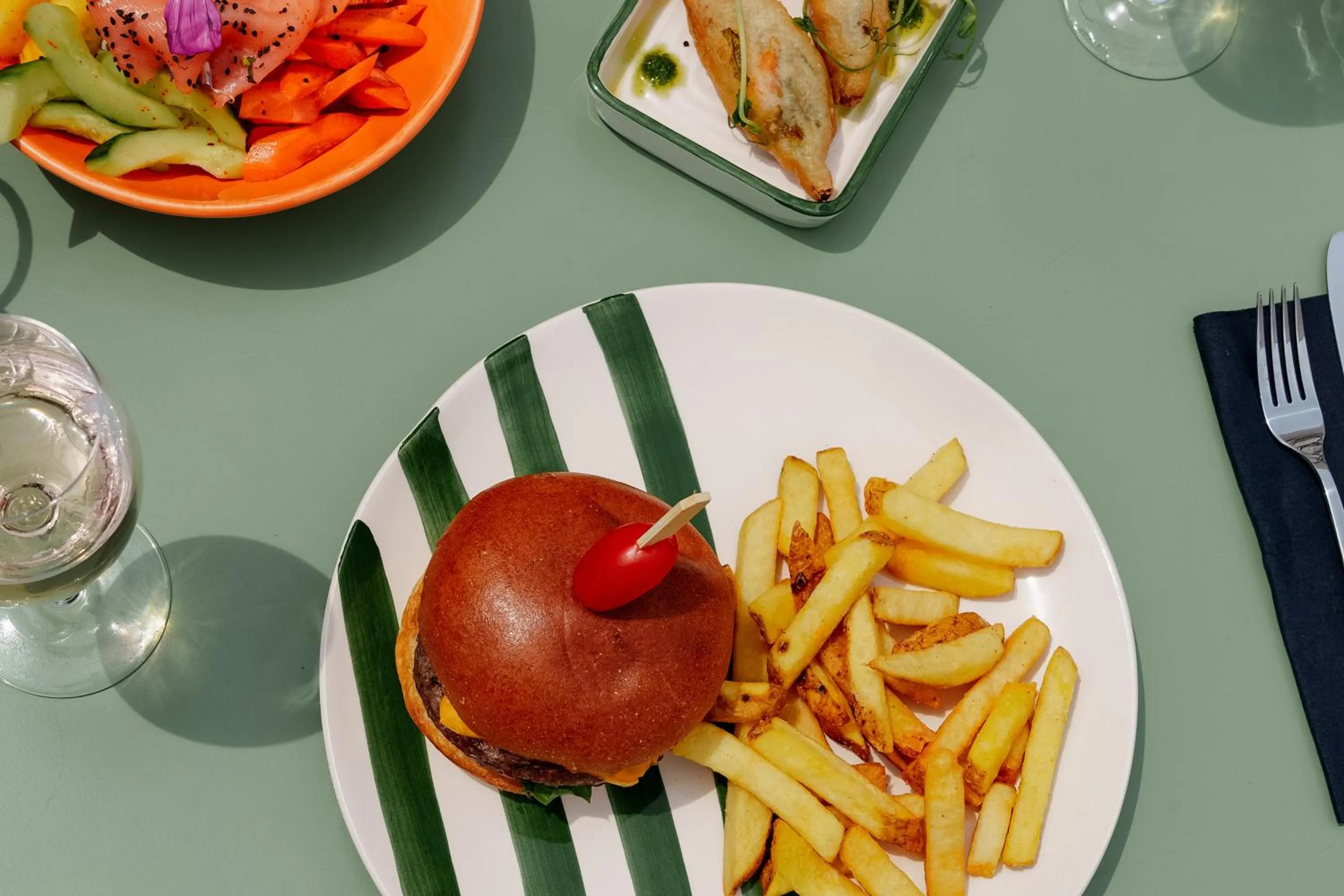 Food and drinks in AC Hotel by Marriott Nice