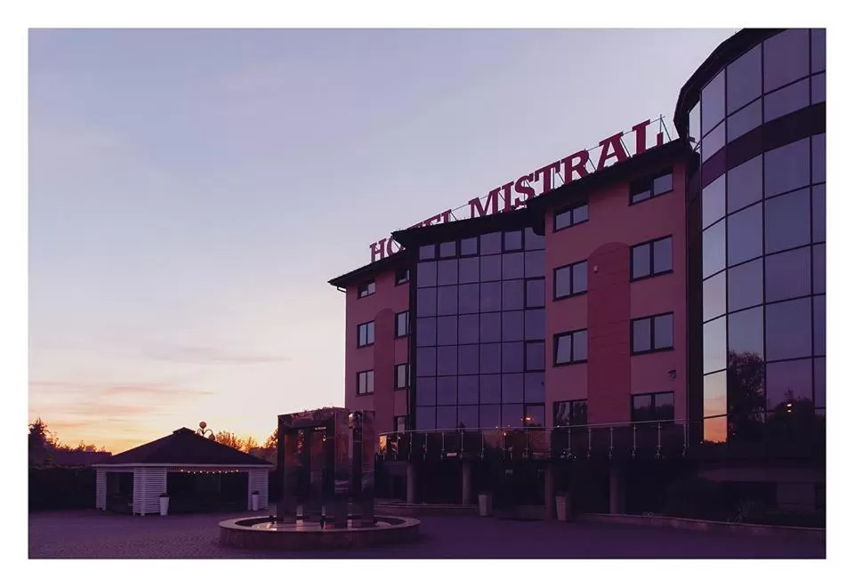 Property building in Hotel Mistral
