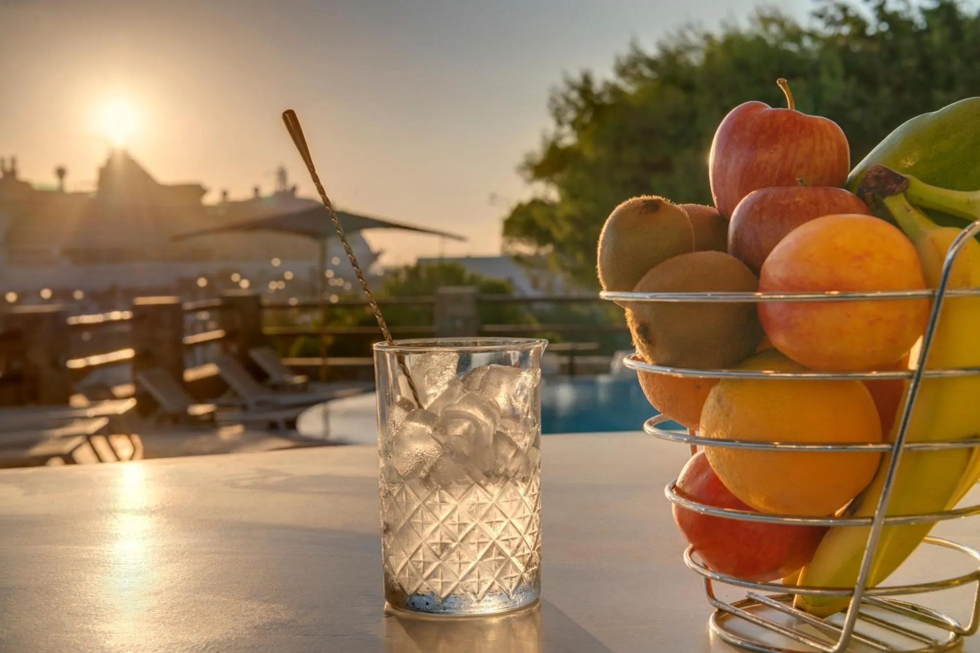 Lounge or bar in Makis Place