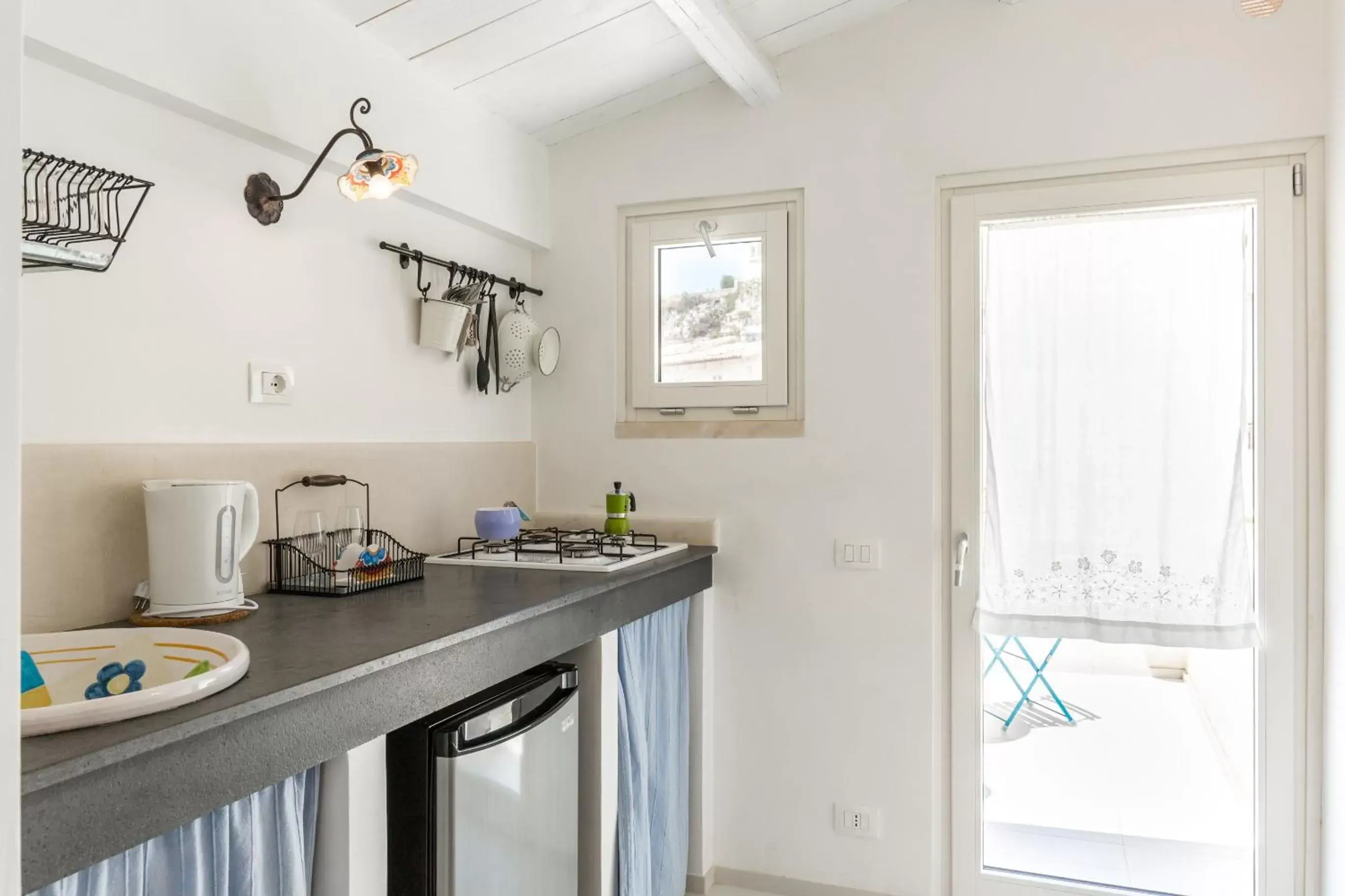 Communal kitchen, Kitchen/Kitchenette in Scicli Albergo Diffuso