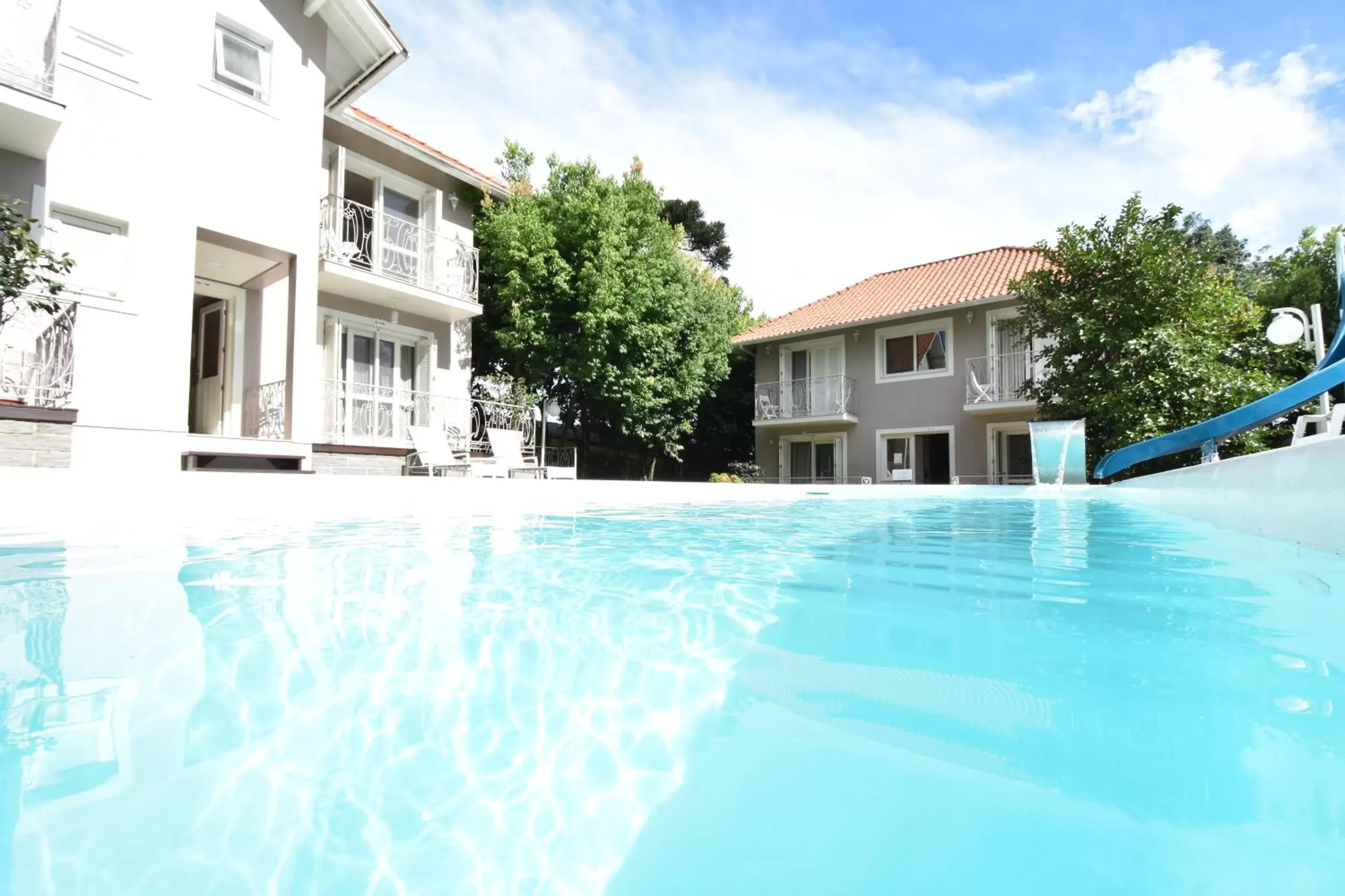 Swimming Pool in Pousada Doce Canela