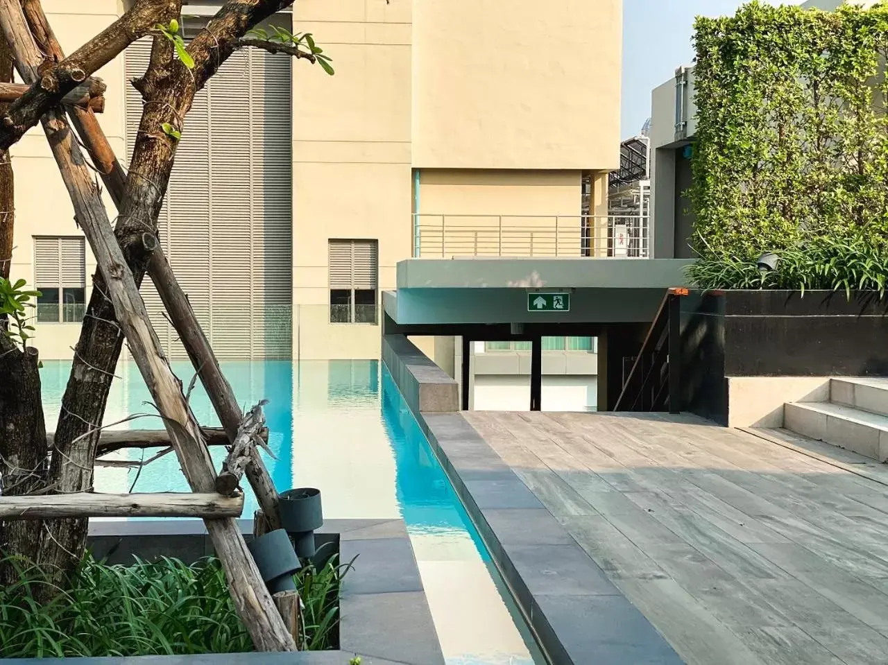 Property building, Swimming Pool in Alix Bangkok Hotel