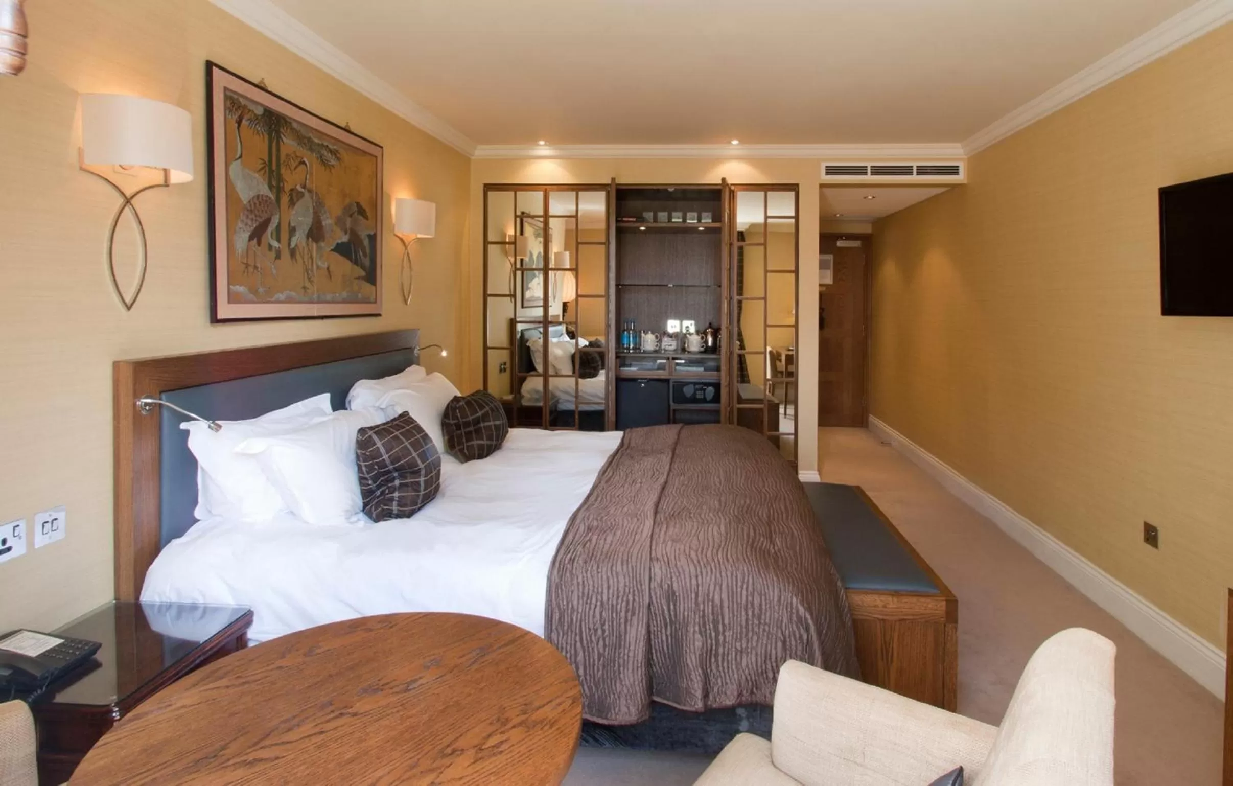 Coffee/tea facilities, Bed in St Michael's Manor Hotel - St Albans